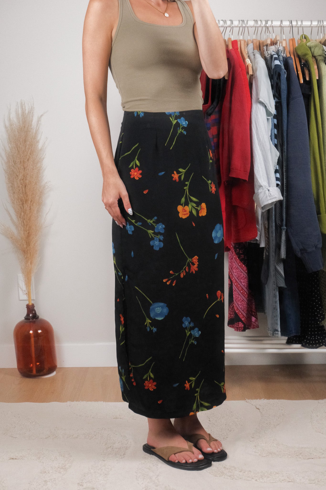 Made in Canada x Vintage x Floral Maxi Skirt (6)