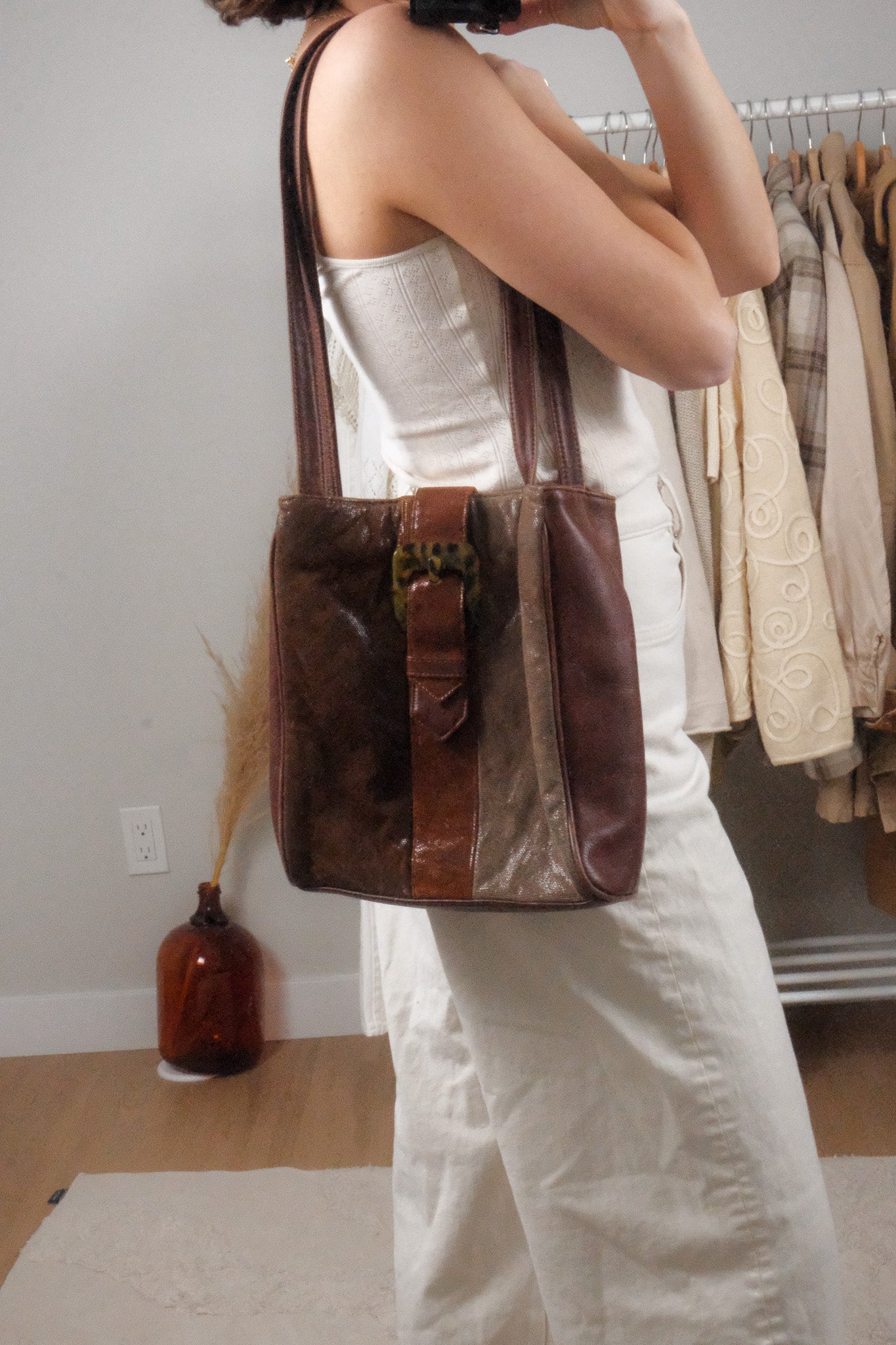 Vintage x Leather x Buckle Purse