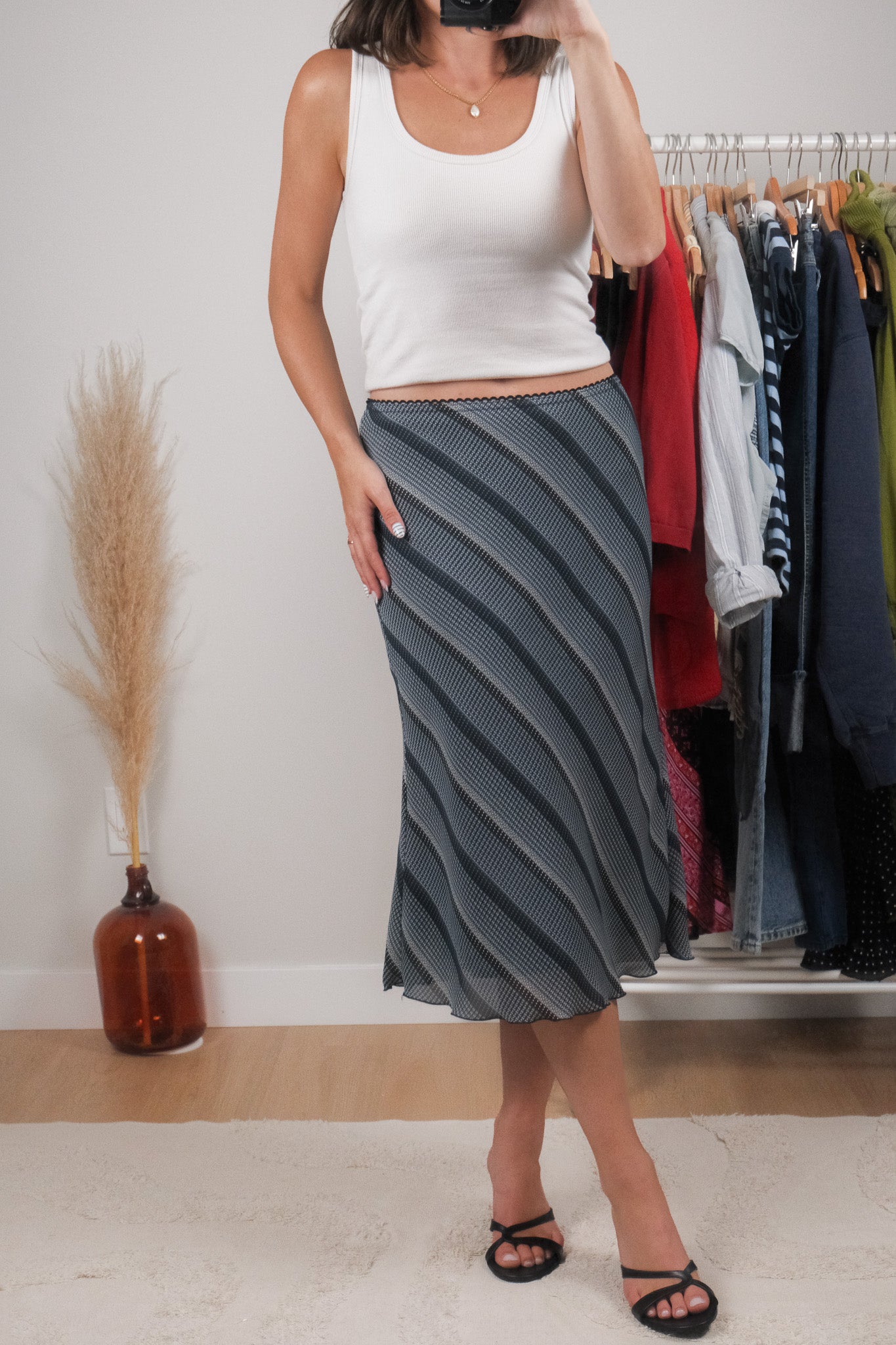 Made in Canada x Vintage x Patterned Midi Skirt (8)