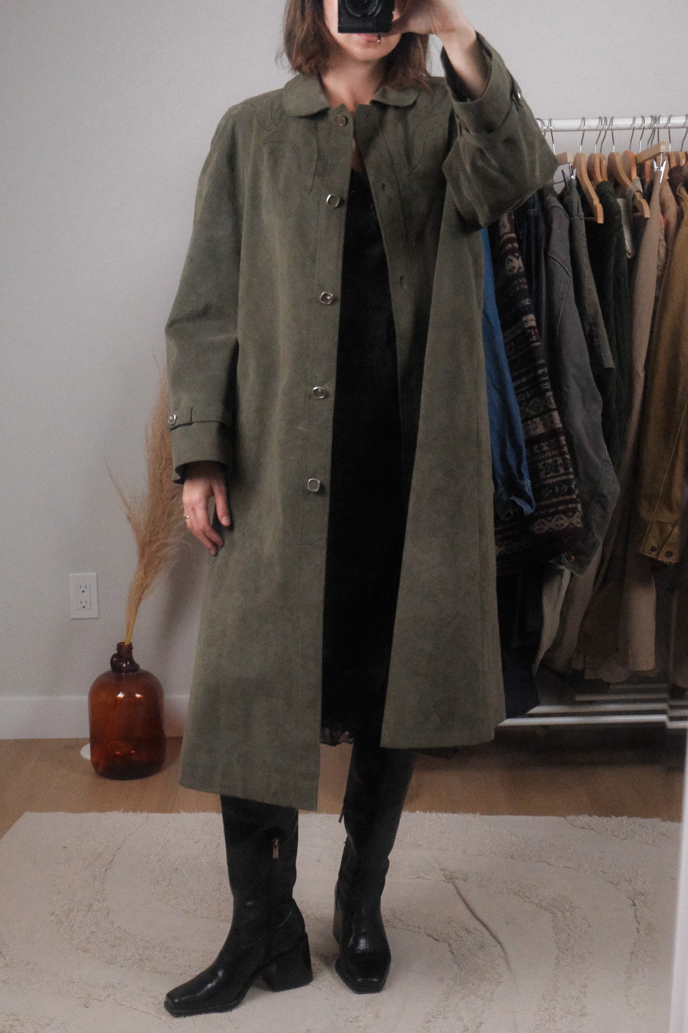 Vintage x Lined Faux Suede Embroidered Coat (L)