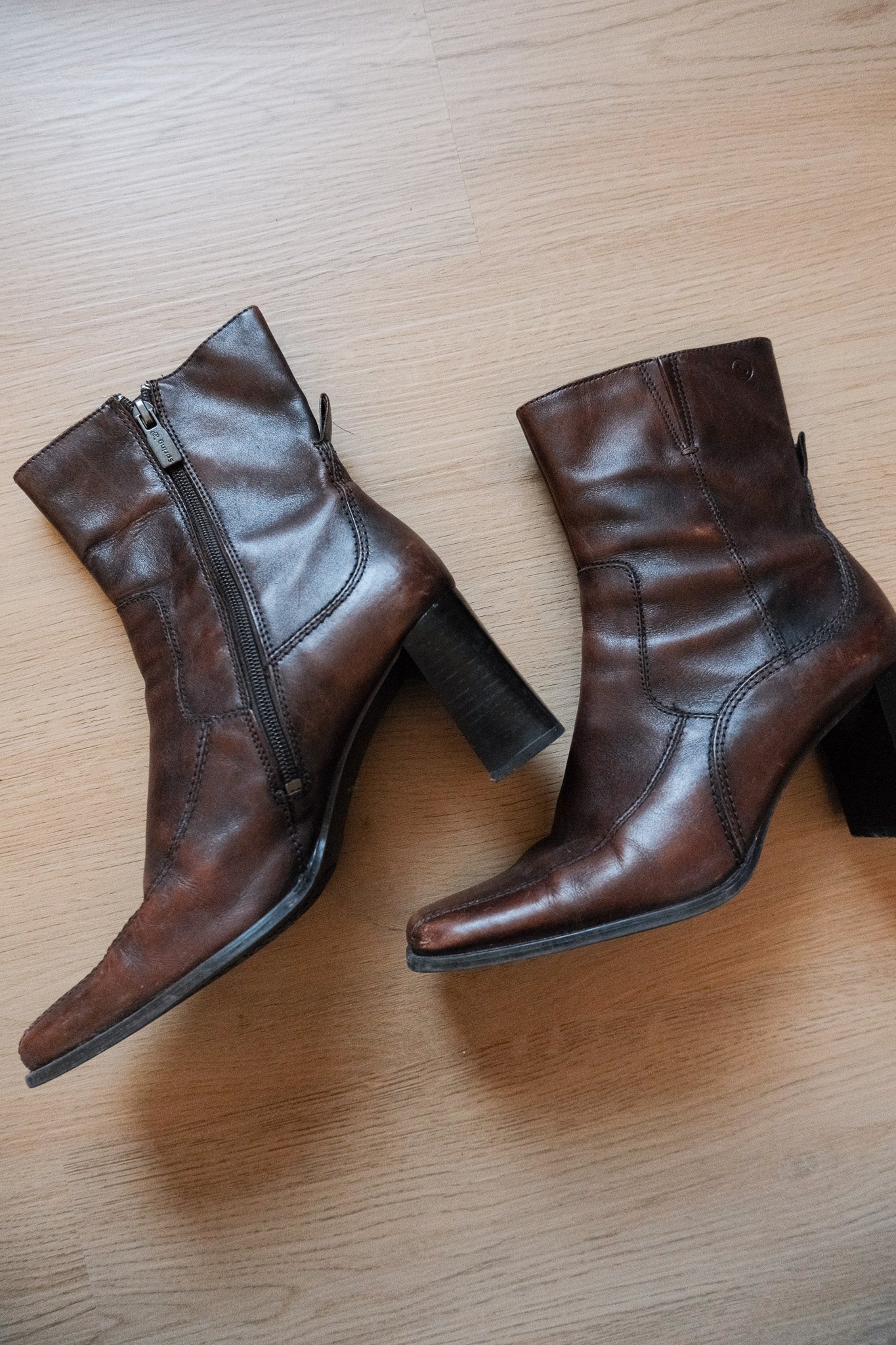 Vintage x Faux Leather Square Toe Boots (7)