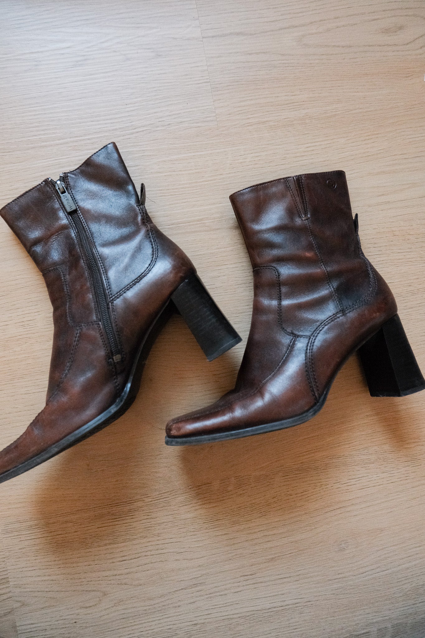 Vintage x Faux Leather Square Toe Boots (7)
