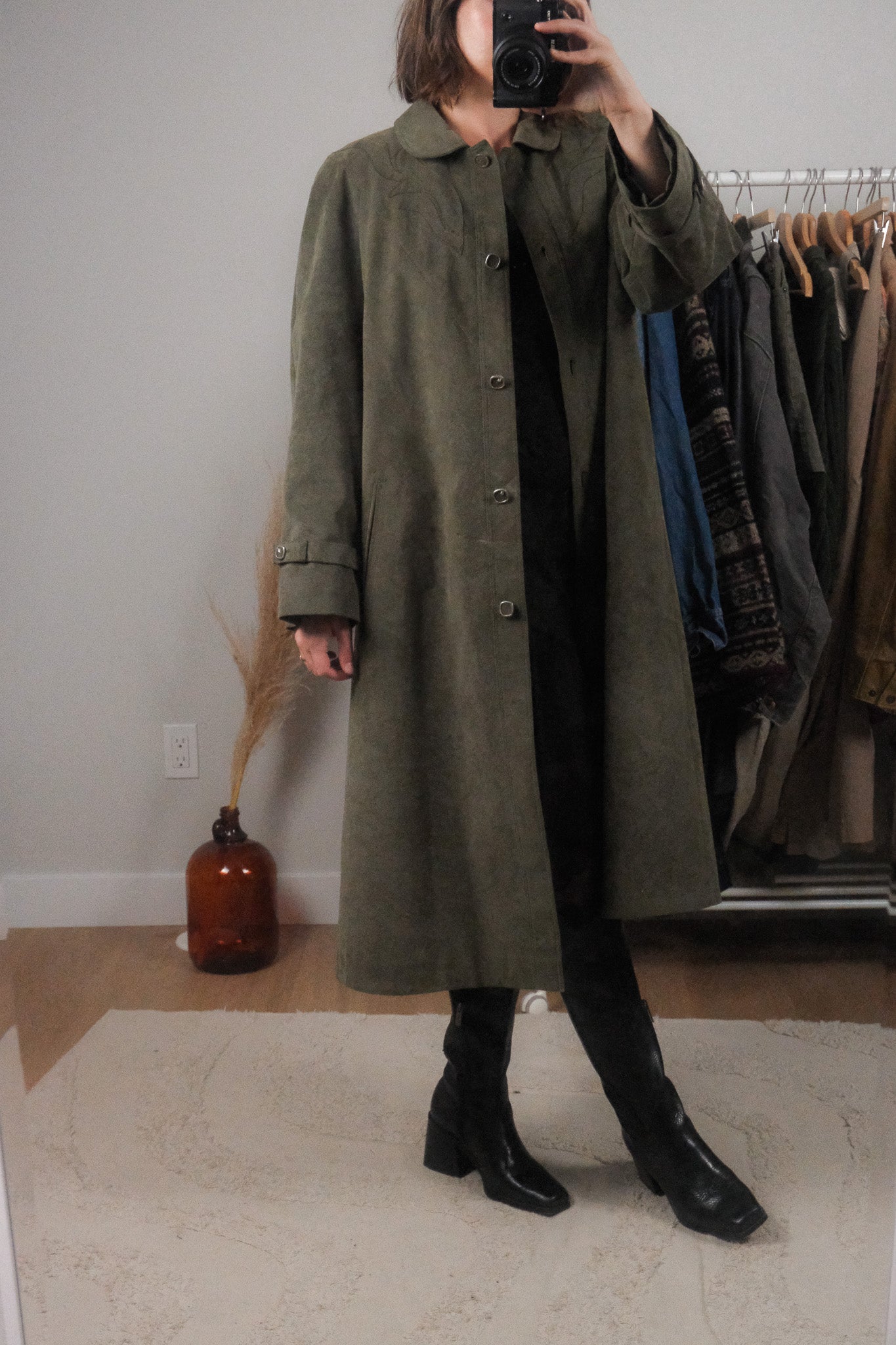 Vintage x Lined Faux Suede Embroidered Coat (L)