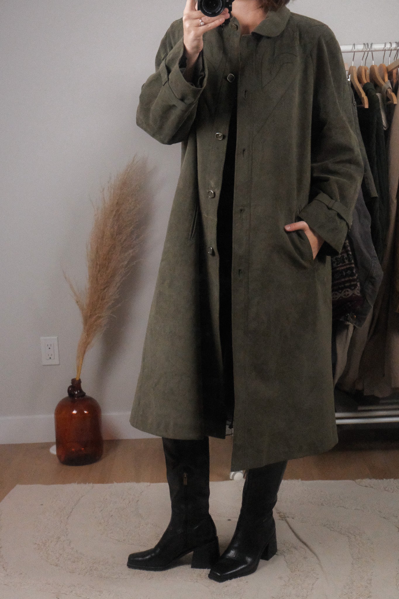 Vintage x Lined Faux Suede Embroidered Coat (L)