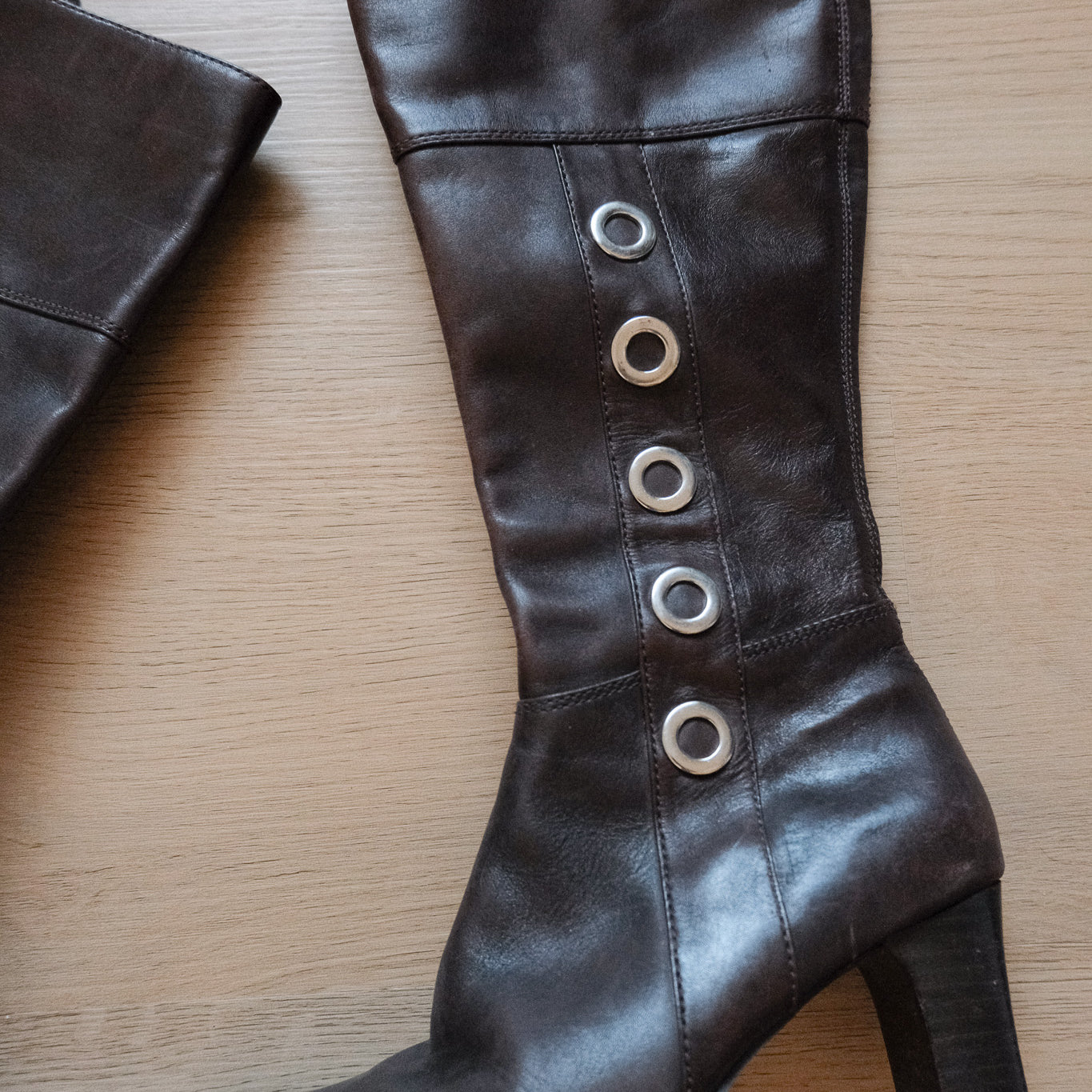 Vintage x Leather Boots (7.5)