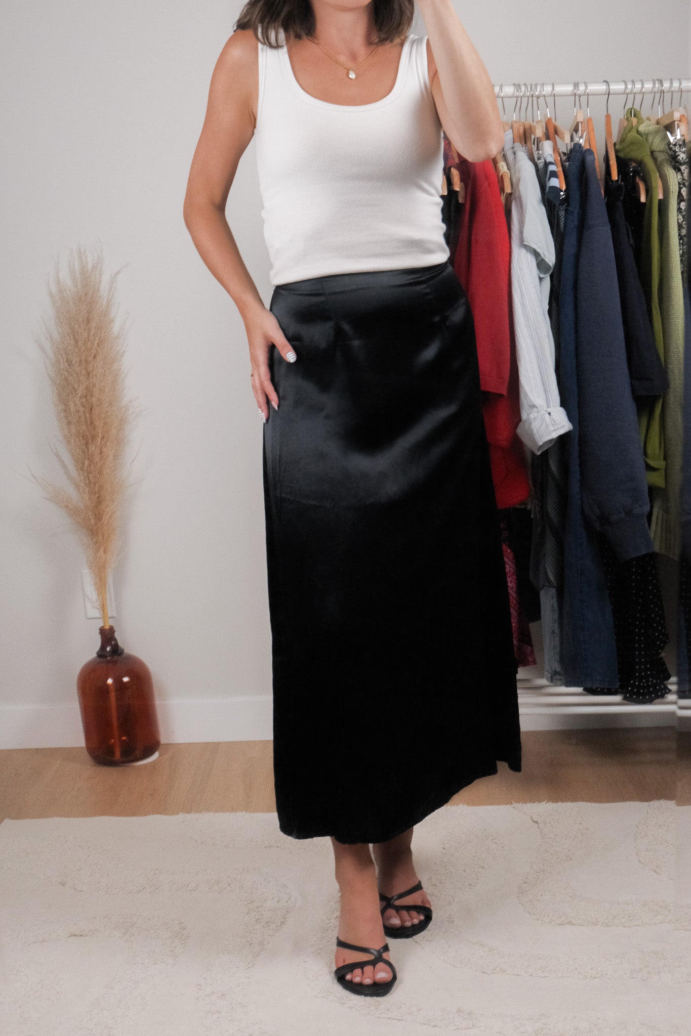 Made in Canada x Vintage x Satin Maxi Skirt (XS)