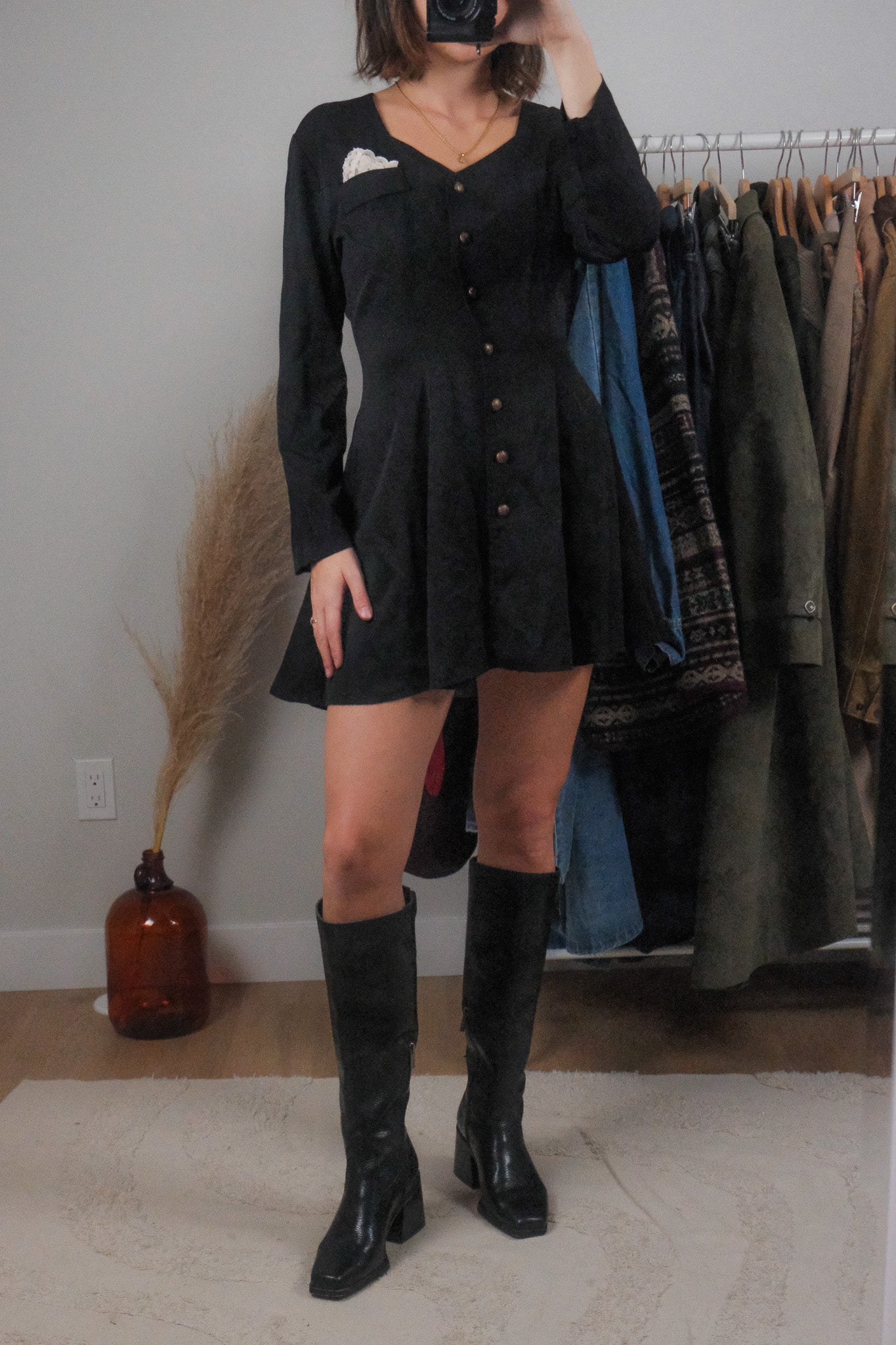 Made in Canada x Vintage x Button Up Dress (6/88)