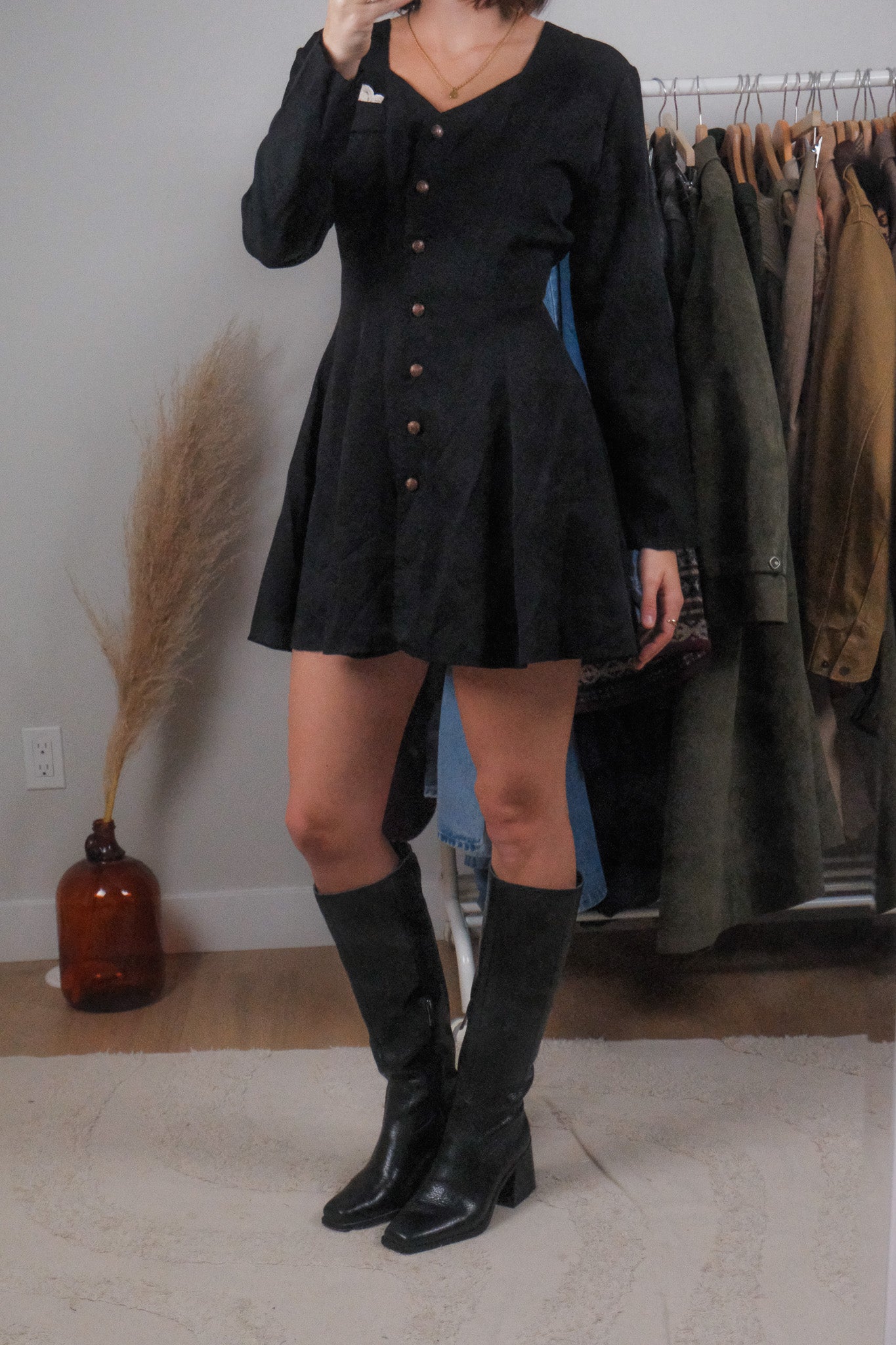 Made in Canada x Vintage x Button Up Dress (6/88)