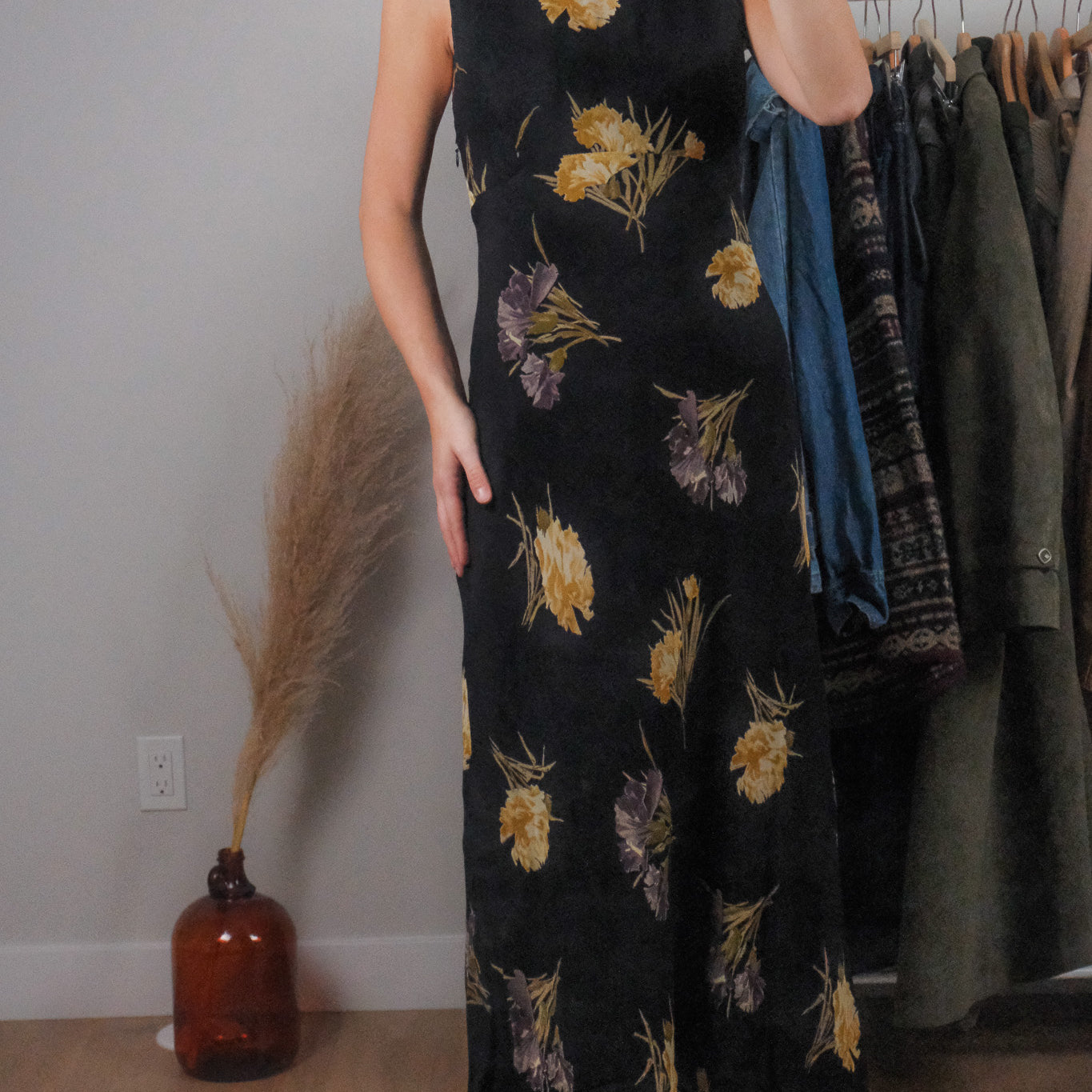 Made in Canada x Vintage x Floral Maxi Dress (10)