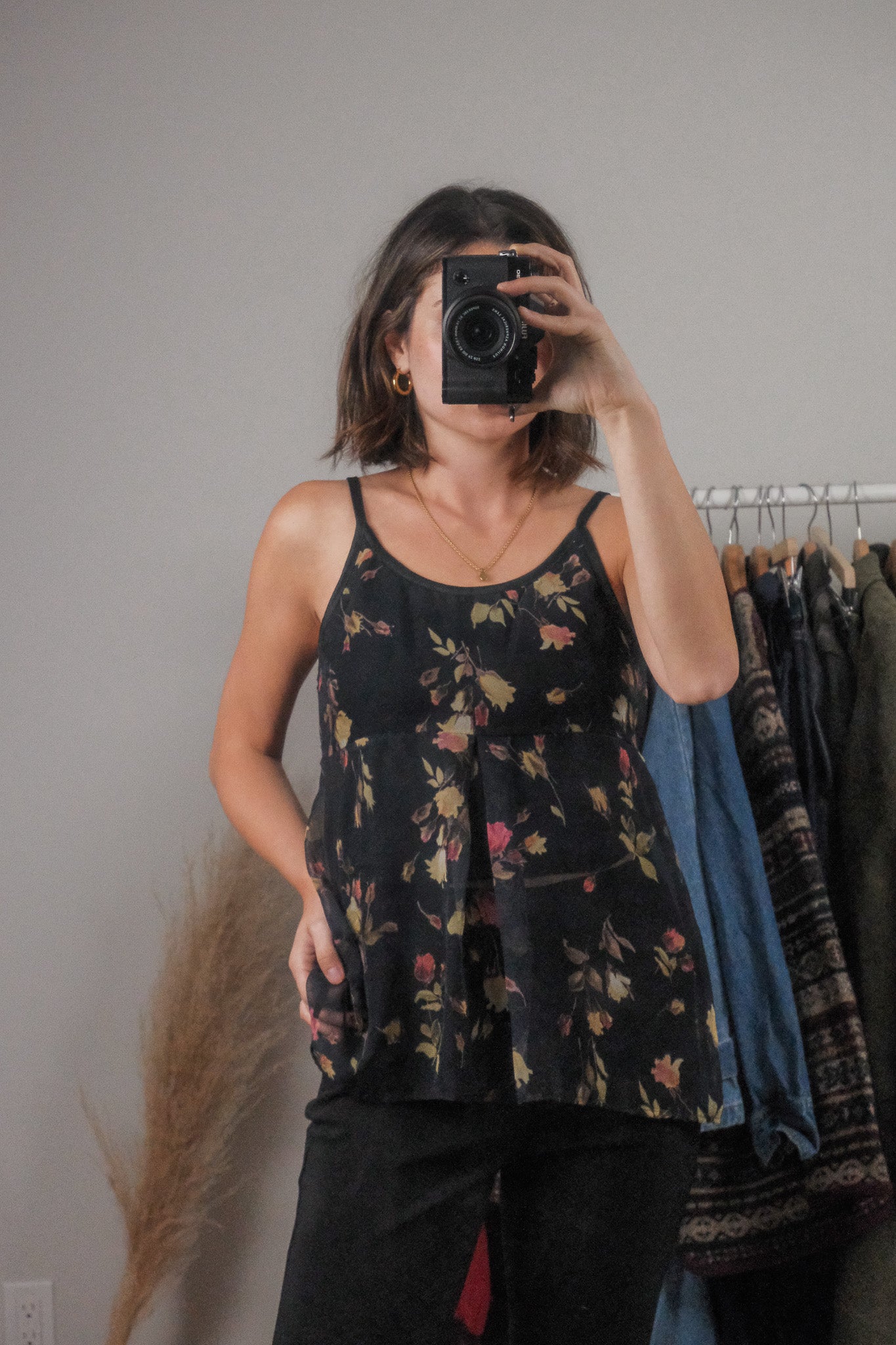 Made in the USA x Vintage x Floral Tie Back Tank (S)