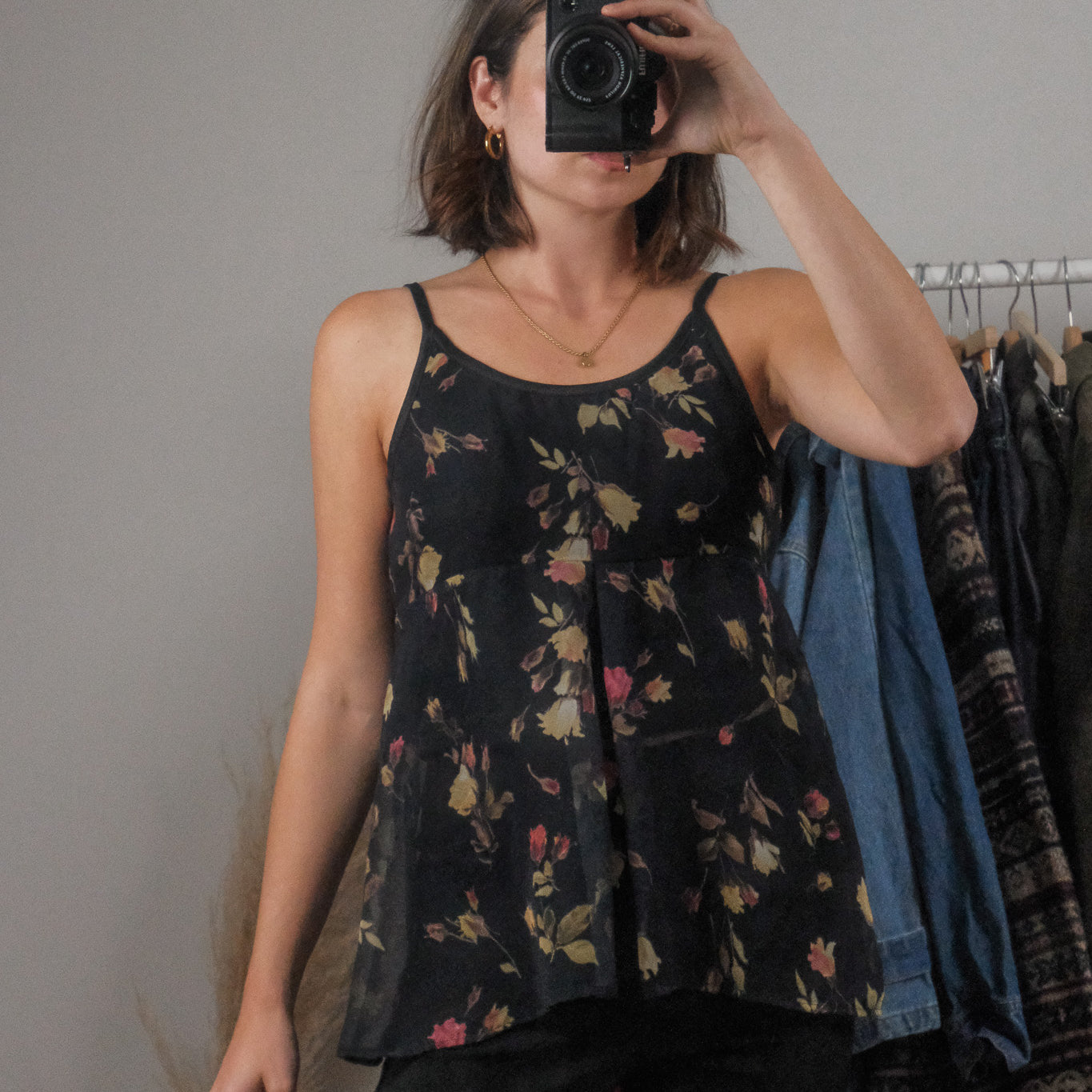 Made in the USA x Vintage x Floral Tie Back Tank (S)