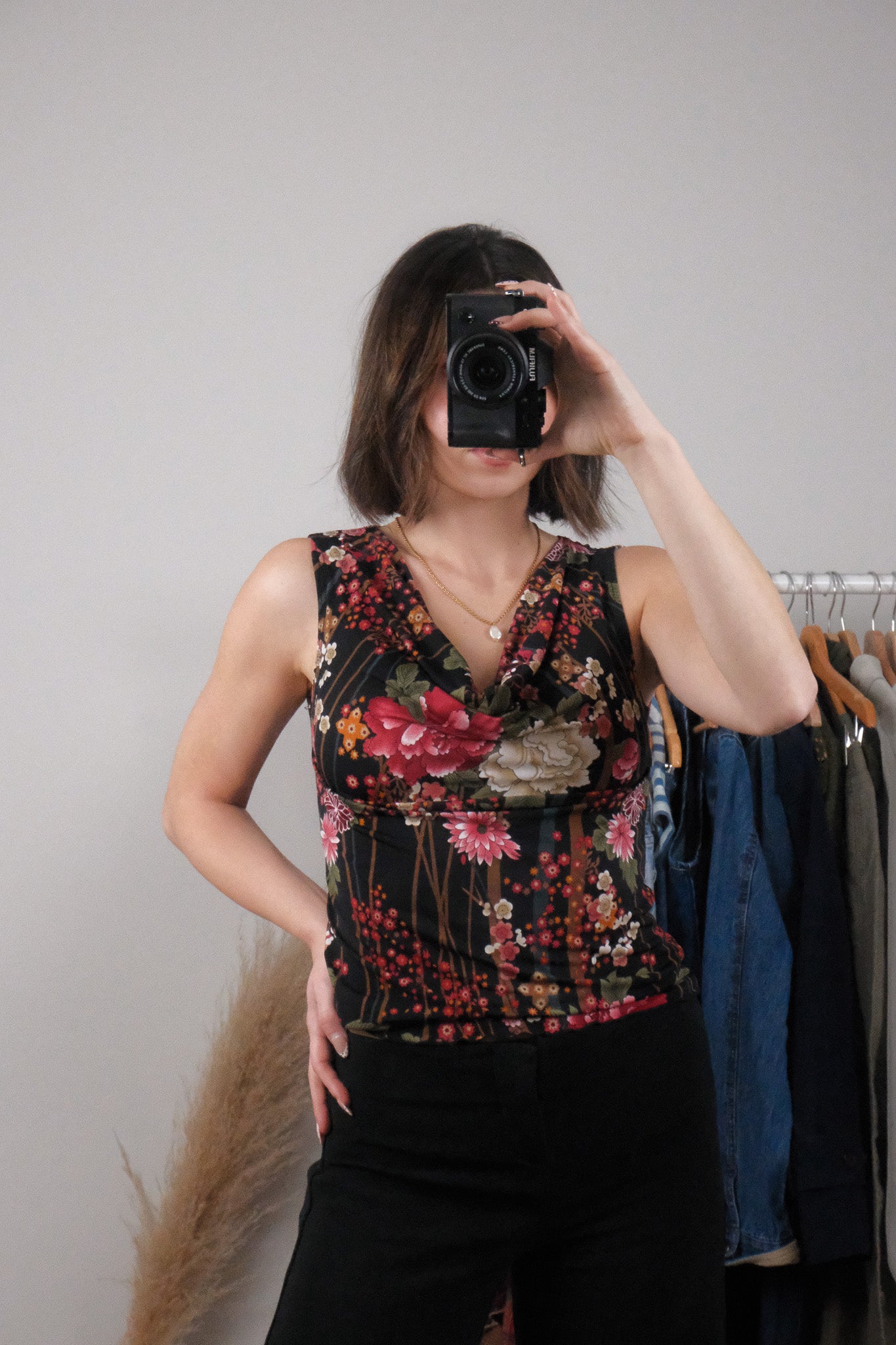 Made in USA x Vintage x Floral Cowl Neck Tank (M)
