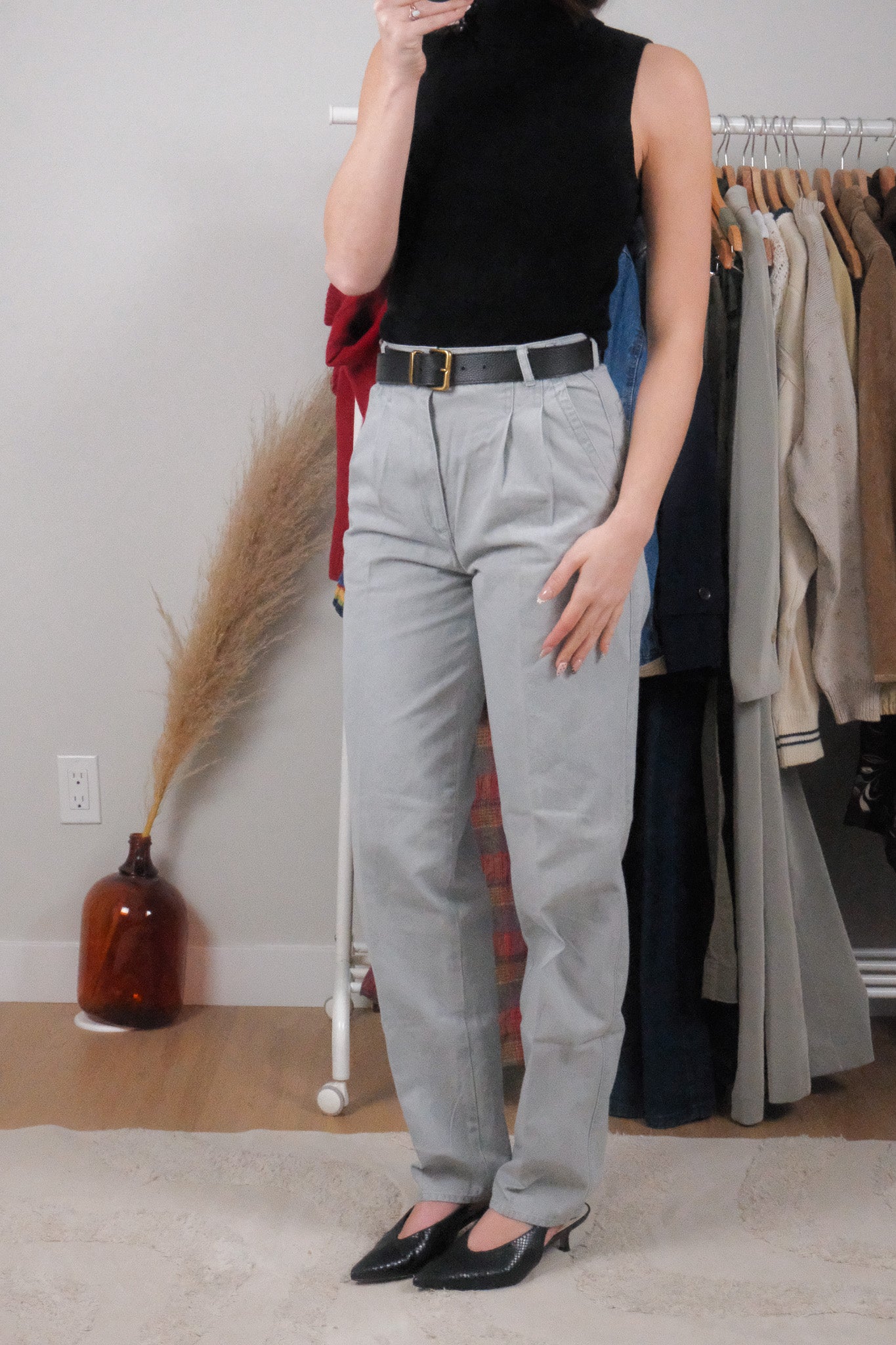 Vintage x Pleated Trousers (6)
