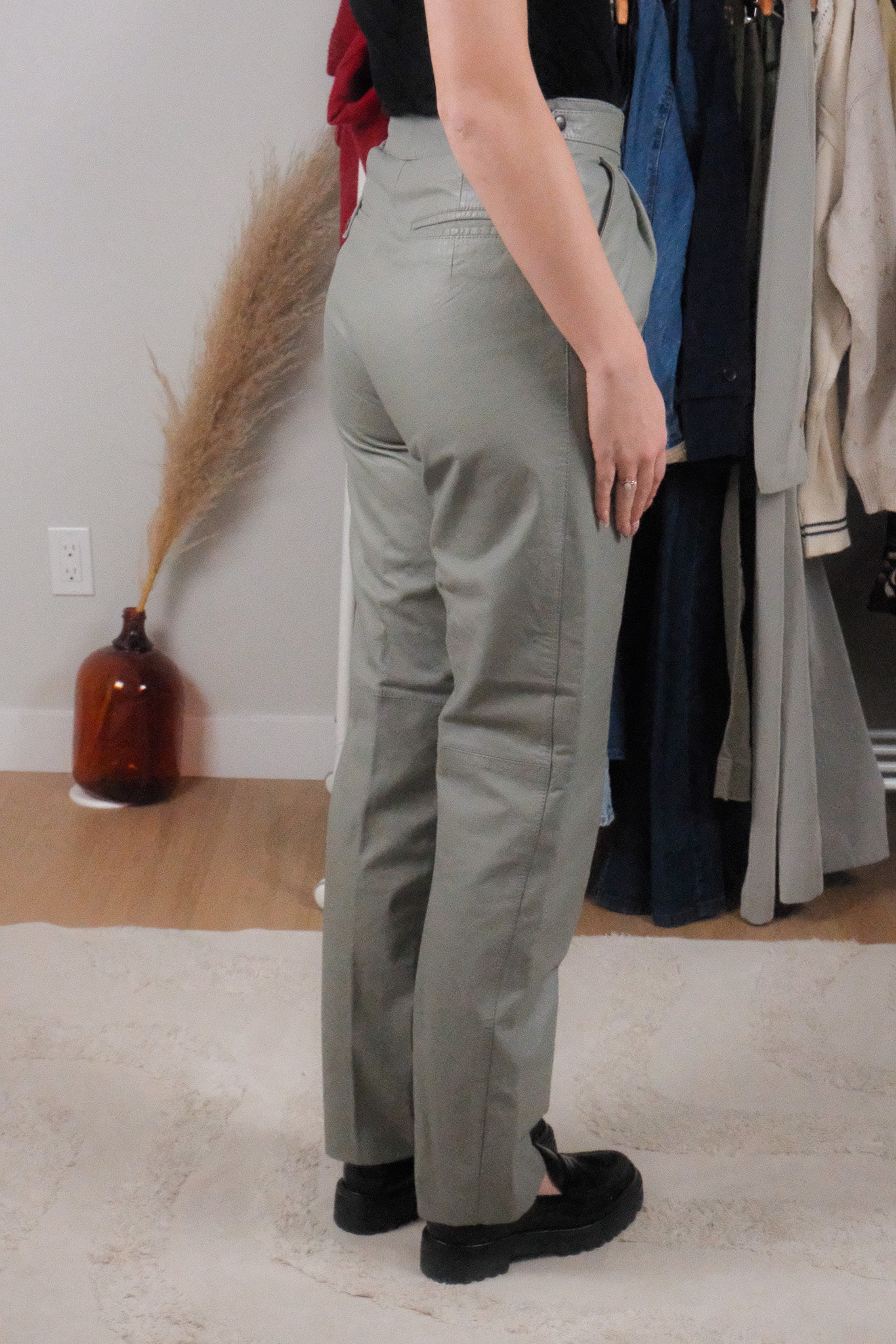 Vintage x Genuine Leather Pleated Pants (XS)