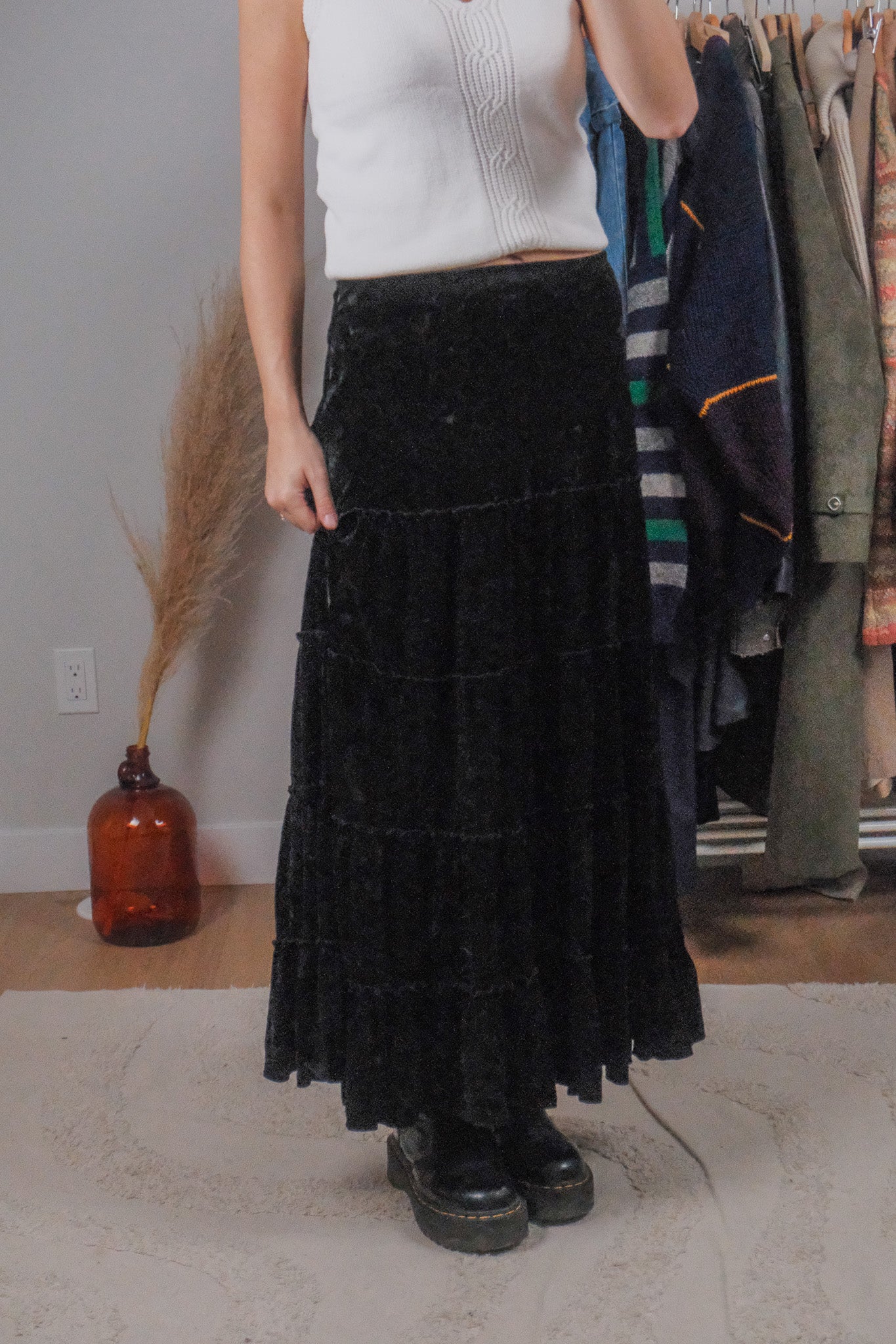 Vintage x Tiered Velvet Maxi Skirt (6/8)