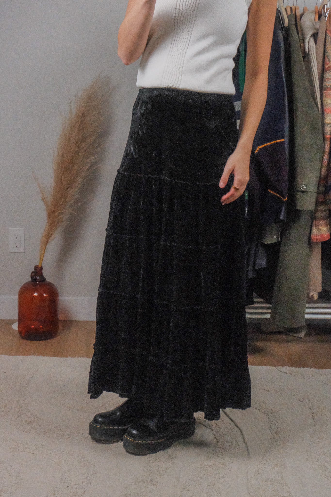 Vintage x Tiered Velvet Maxi Skirt (6/8)