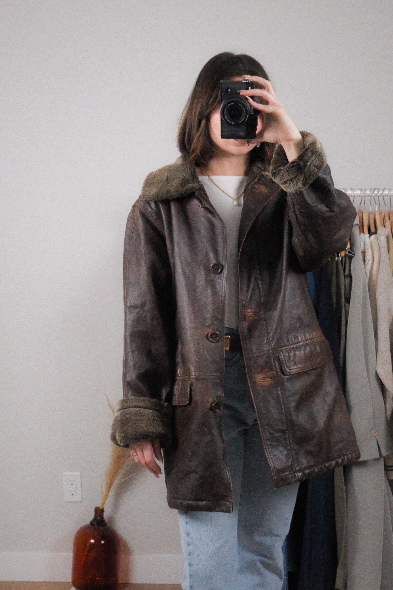 Vintage x Genuine Leather & Faux Fur Jacket (M)