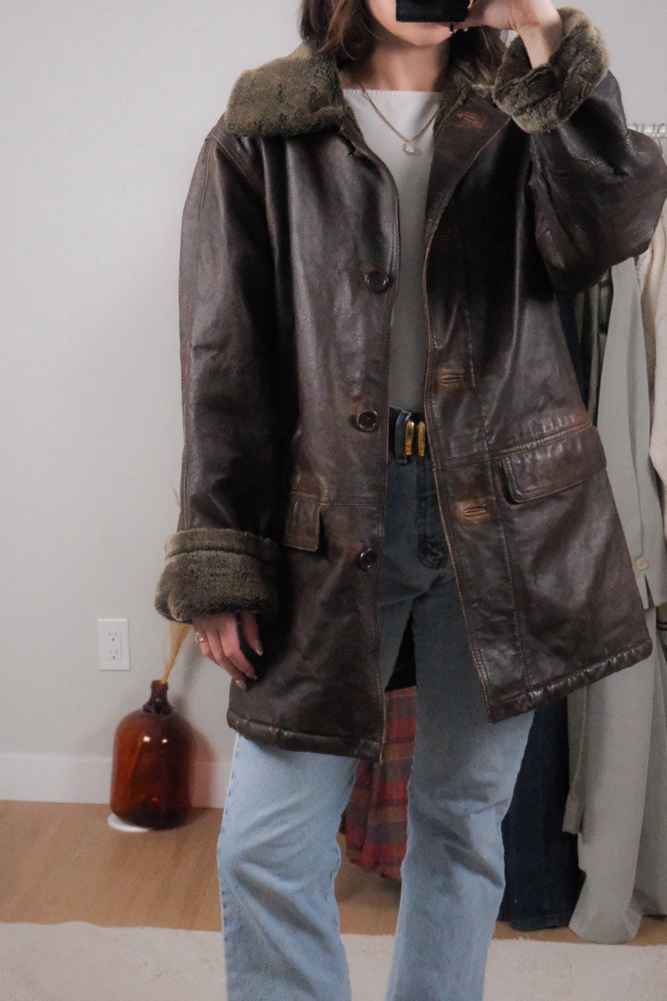Vintage x Genuine Leather & Faux Fur Jacket (M)