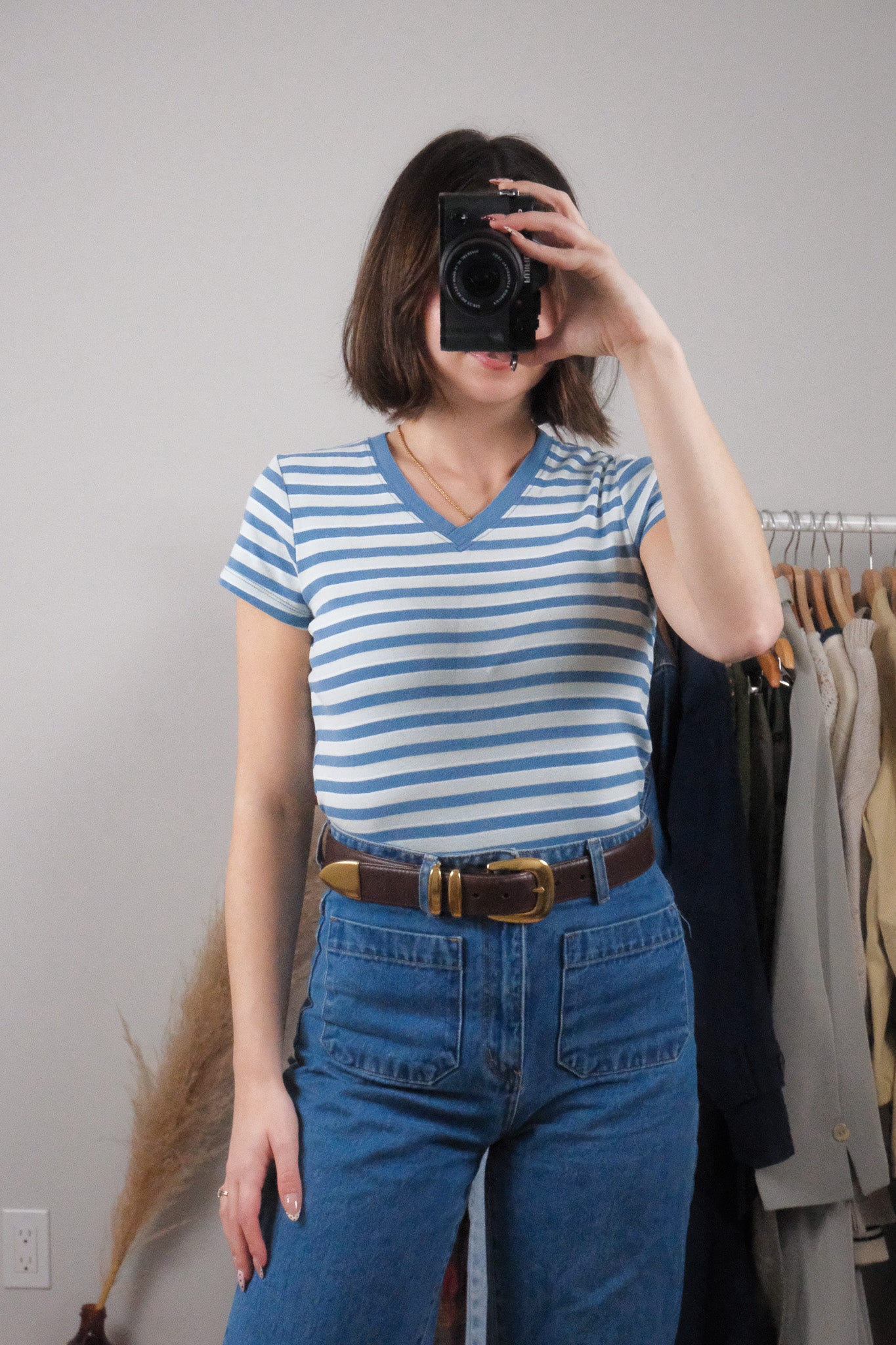 Vintage x Cotton Striped V-Neck T-Shirt (S/M)