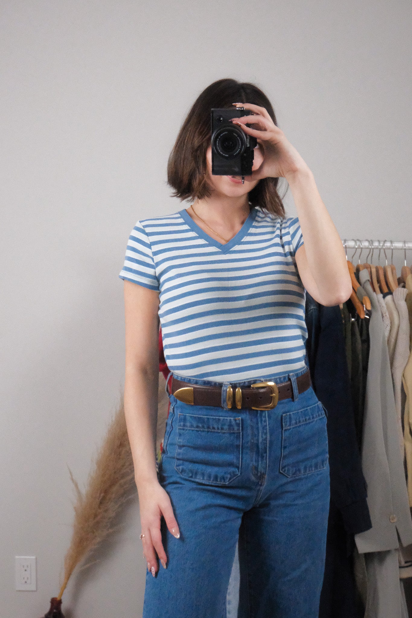 Vintage x Cotton Striped V-Neck T-Shirt (S/M)