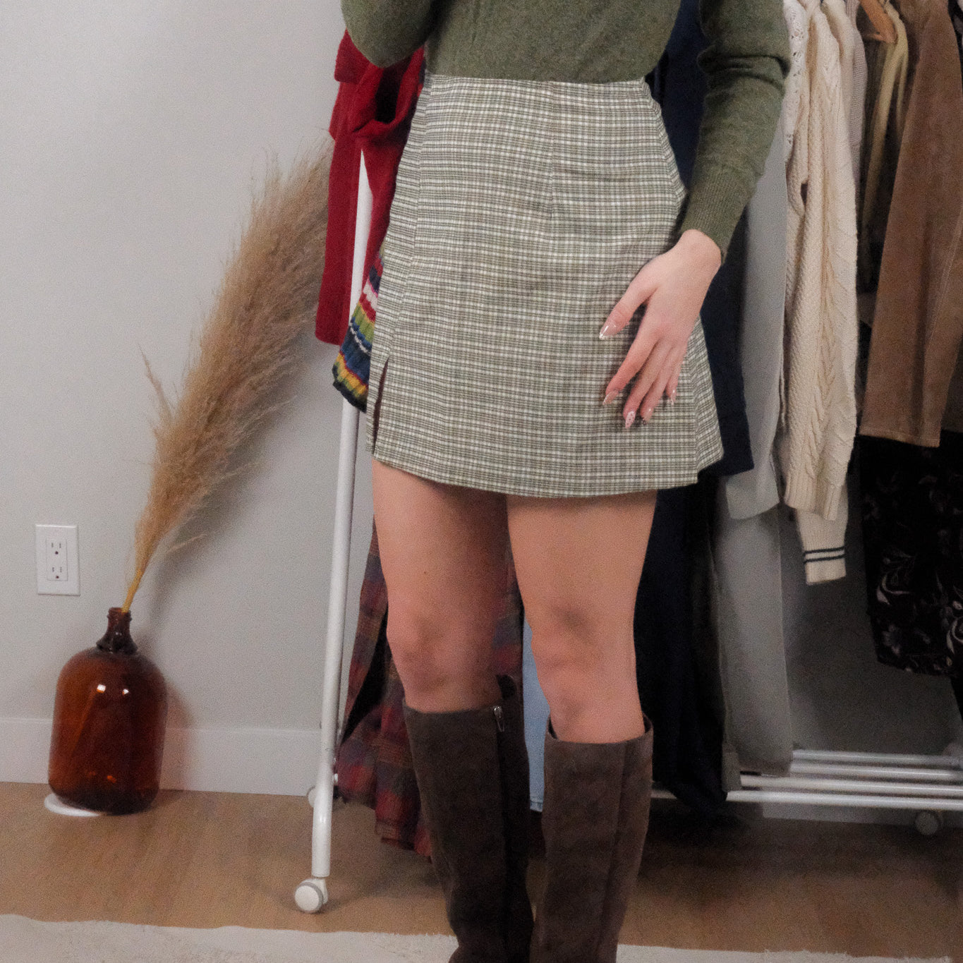 Made in Canada x Vintage x Plaid Mini Skirt (6)
