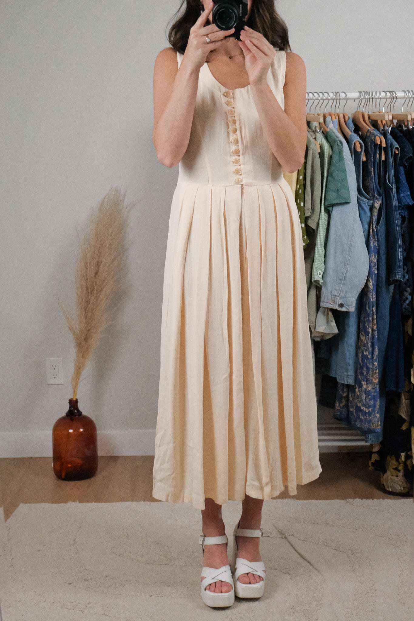 Made in Canada x Vintage x Butter Yelllow Pleated Dress (8)