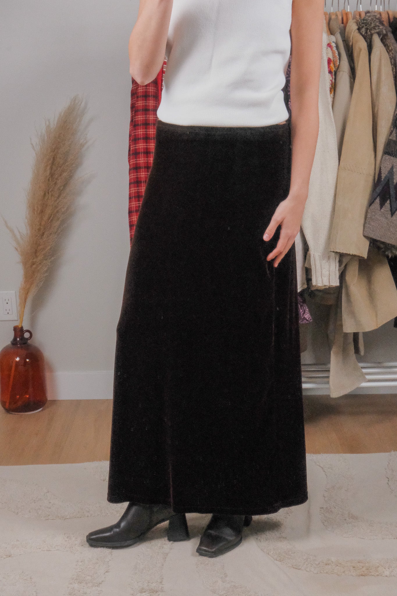Made in Canada x Vintage x Velvet Maxi Skirt (M)