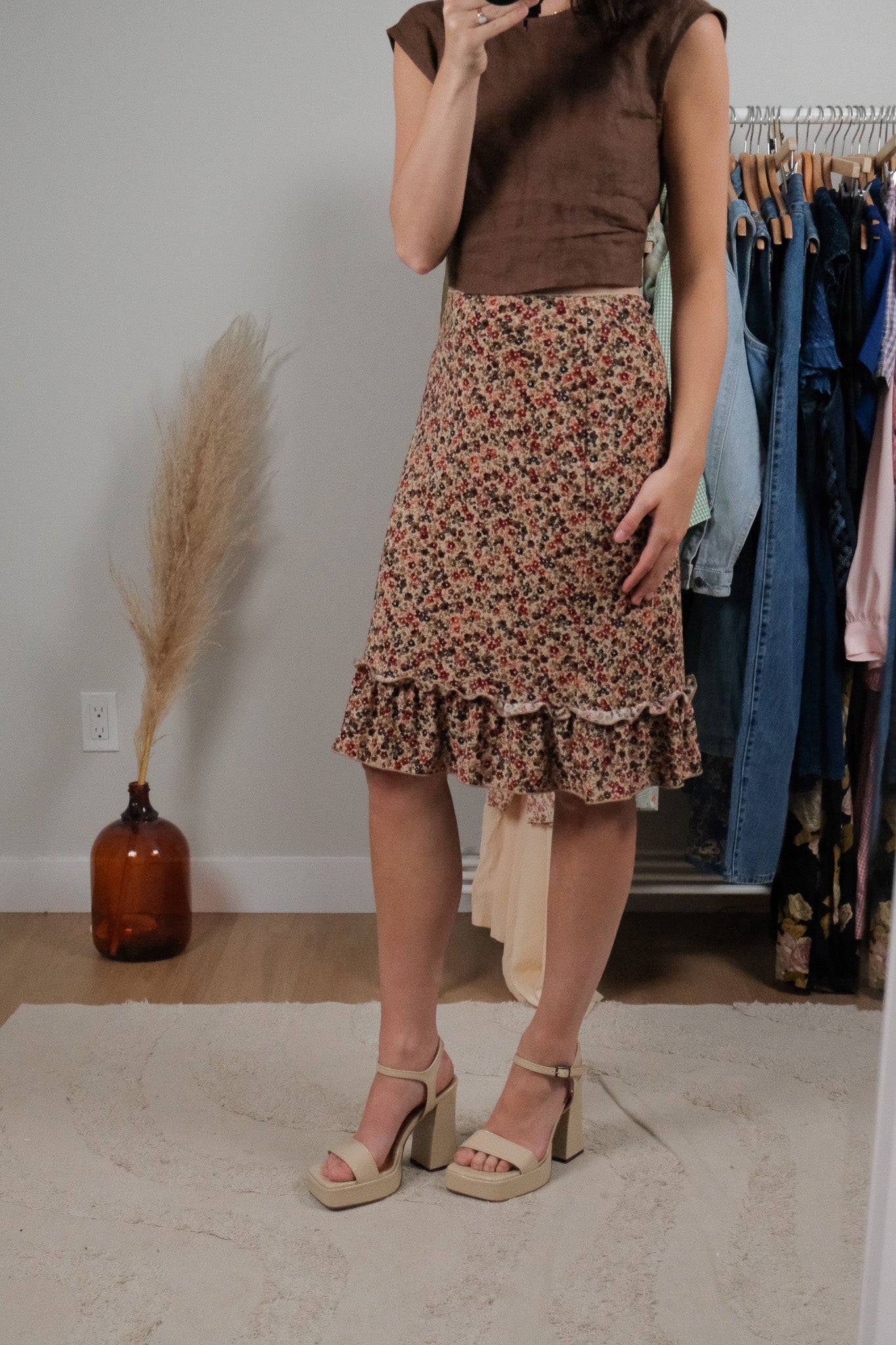 Made in USA x Vintage x Floral Midi Skrit (6)