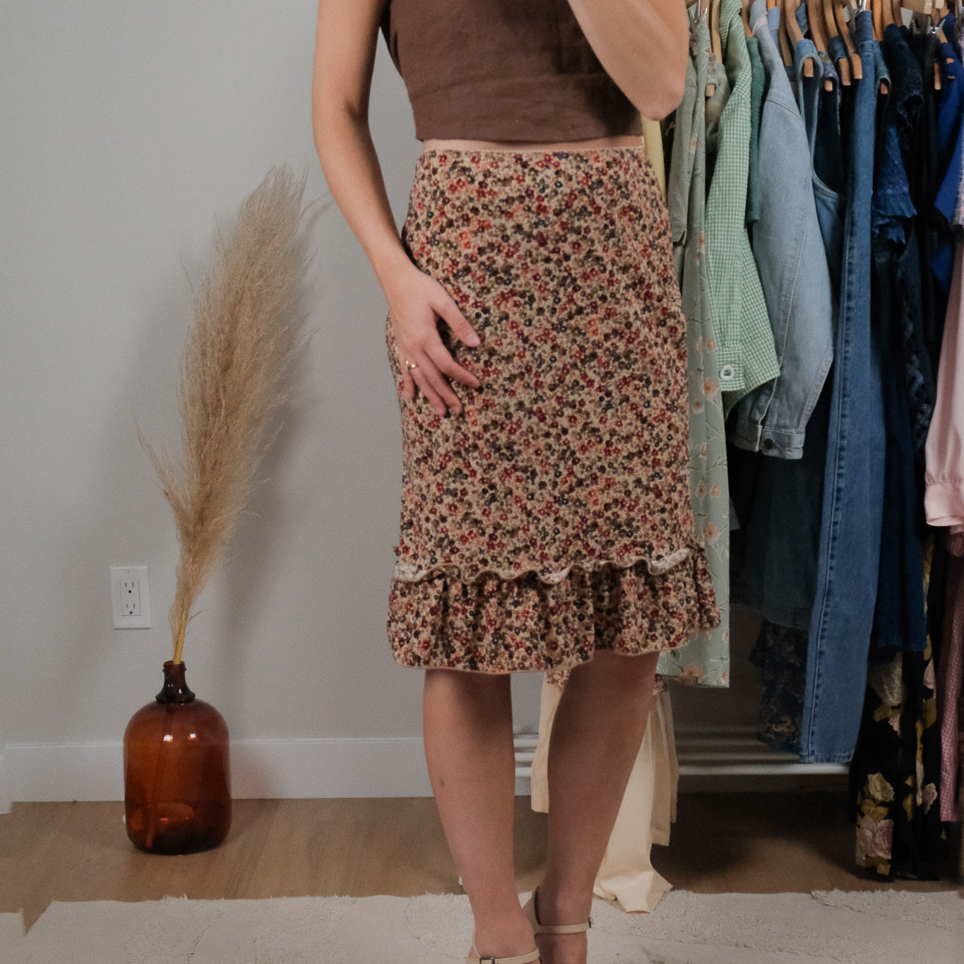 Made in USA x Vintage x Floral Midi Skrit (6)