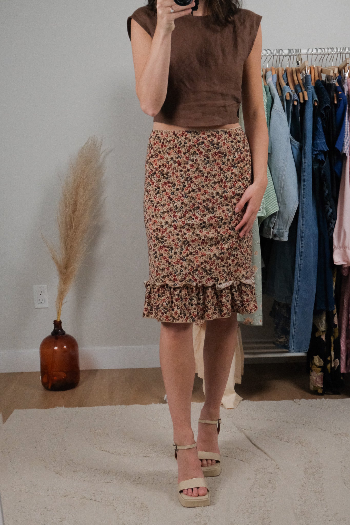 Made in USA x Vintage x Floral Midi Skrit (6)