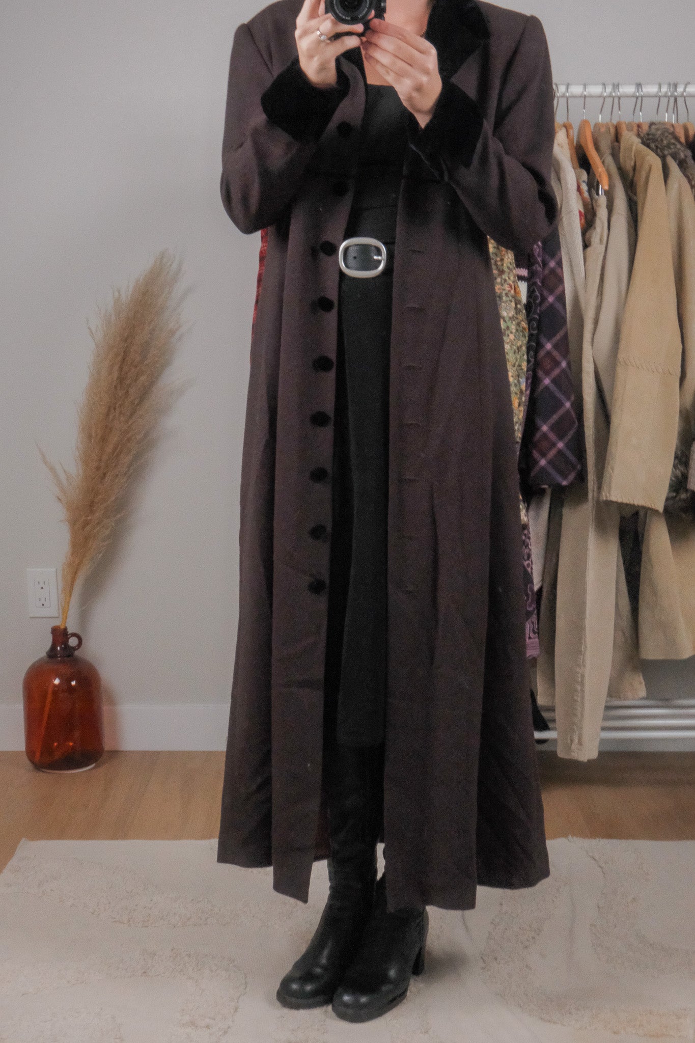 Made in USA x Vintage x Wool & Velvet Trim Long Jacket (4-8)