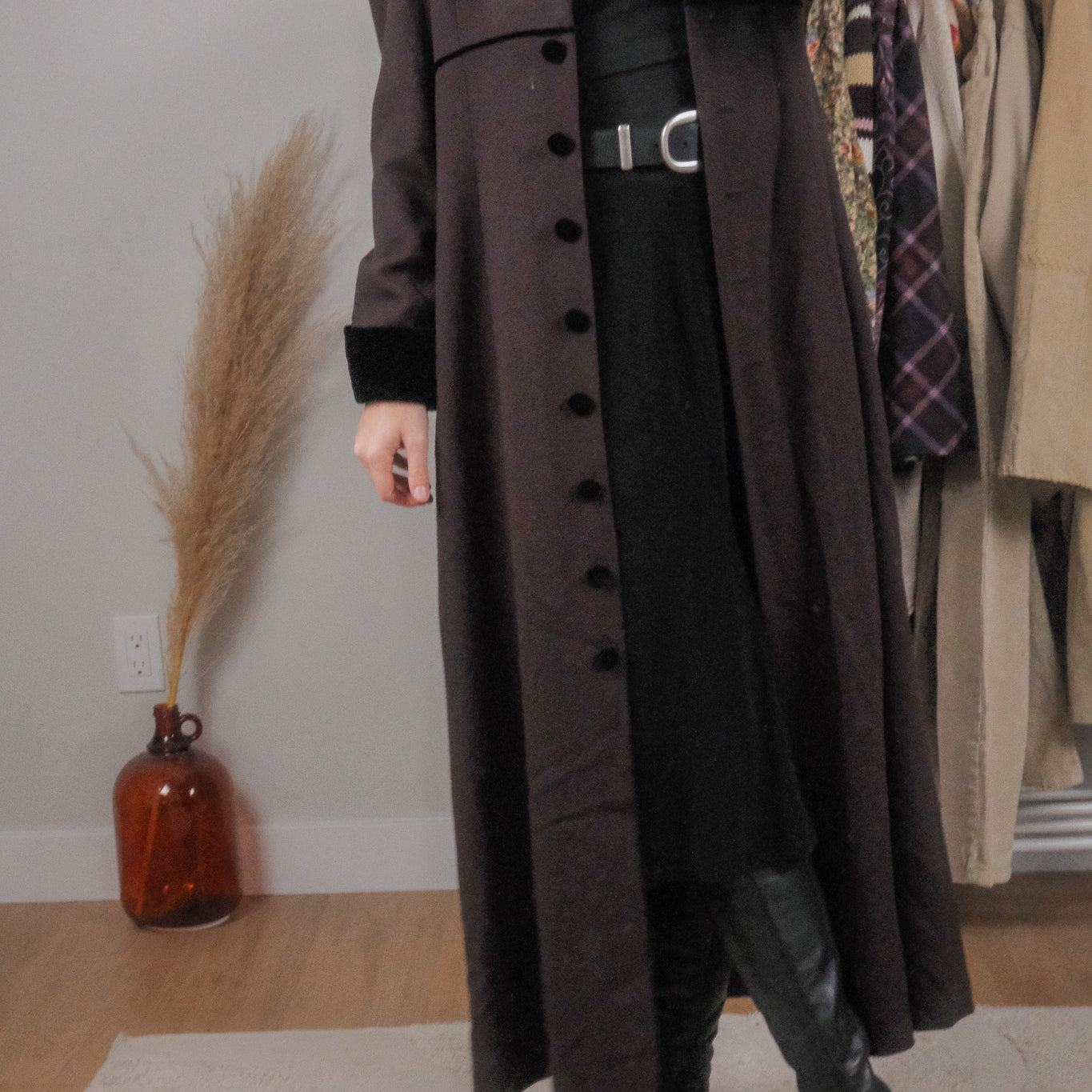 Made in USA x Vintage x Wool & Velvet Trim Long Jacket (4-8)