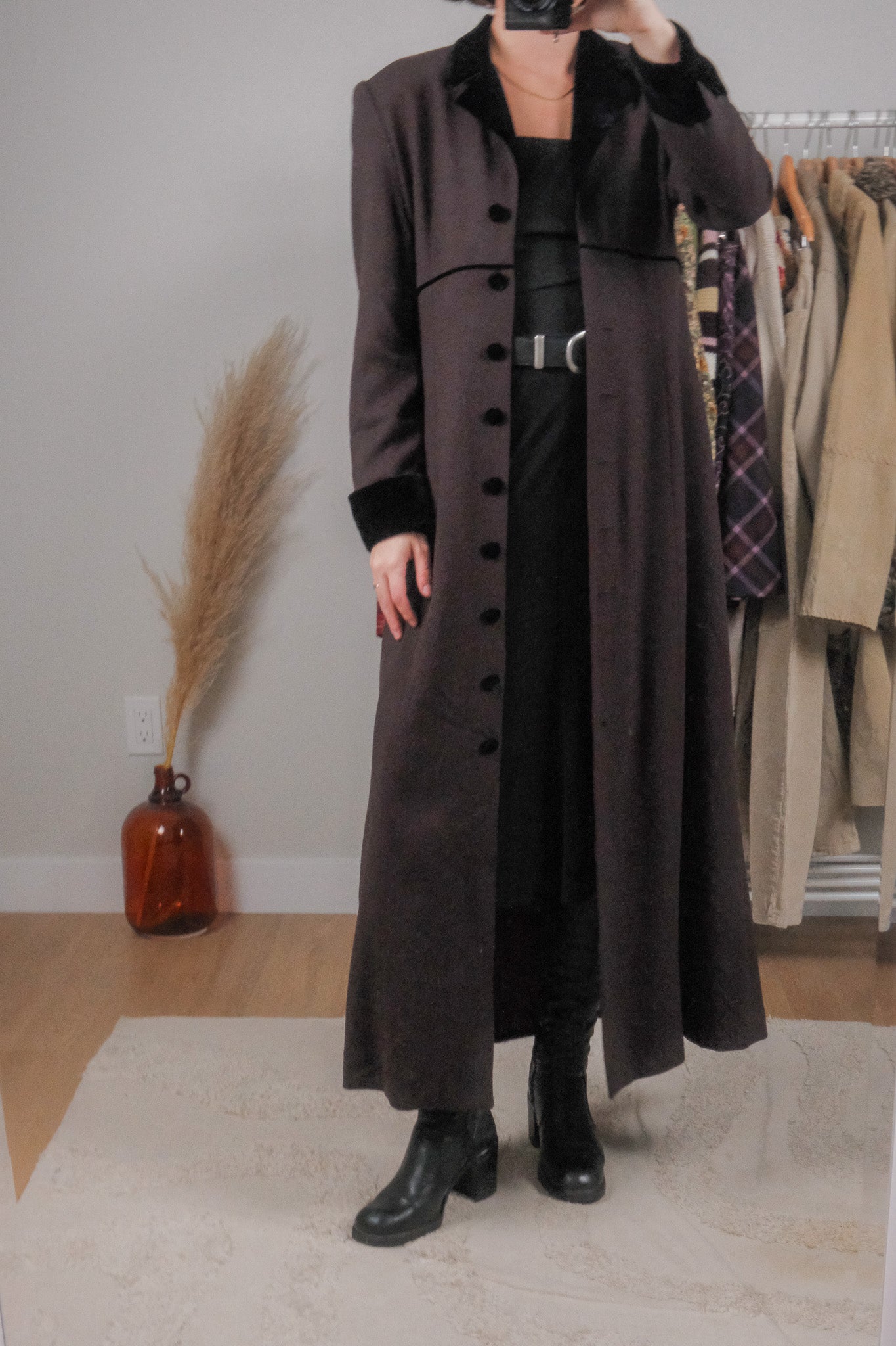 Made in USA x Vintage x Wool & Velvet Trim Long Jacket (4-8)