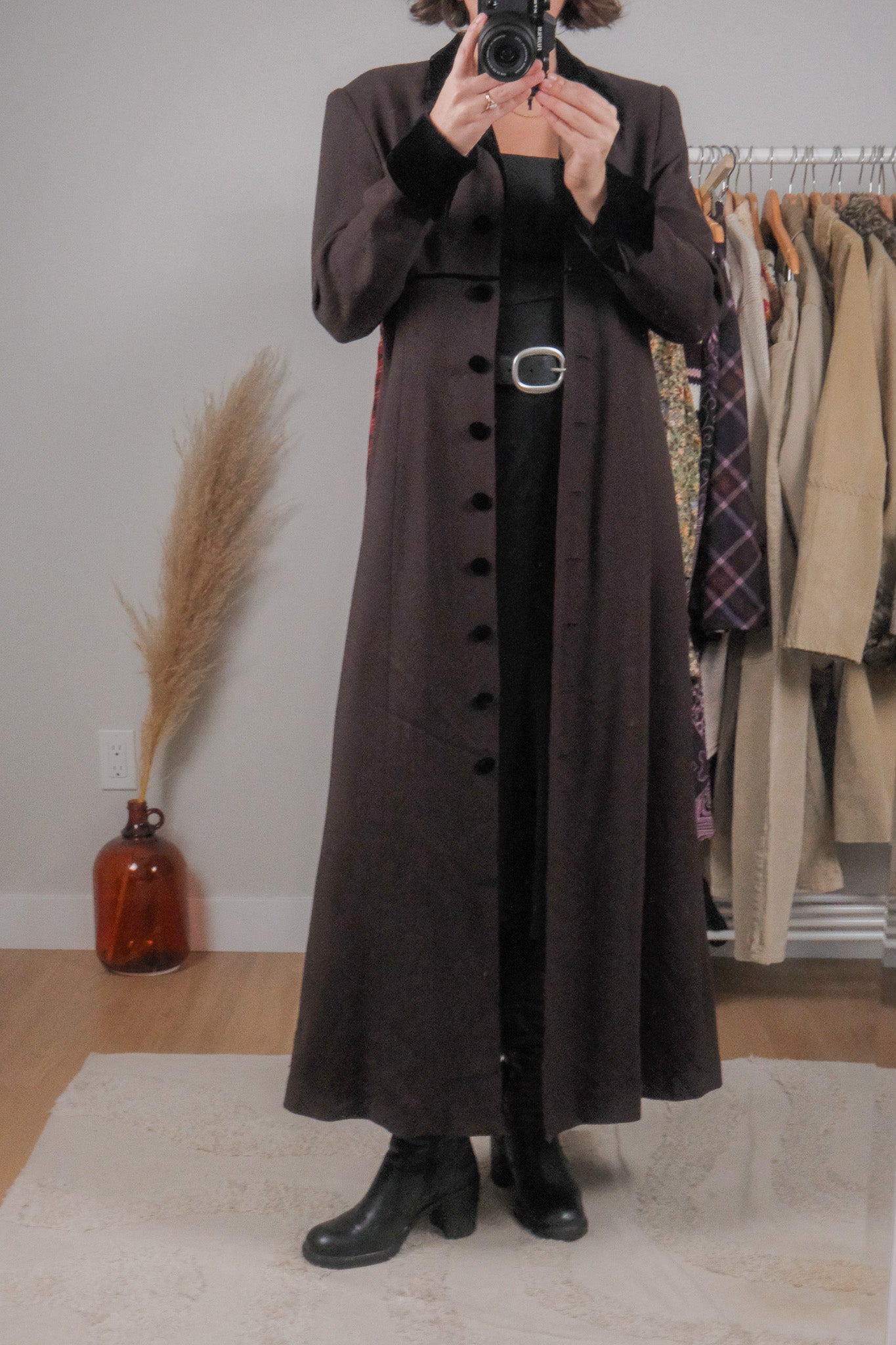 Made in USA x Vintage x Wool & Velvet Trim Long Jacket (4-8)