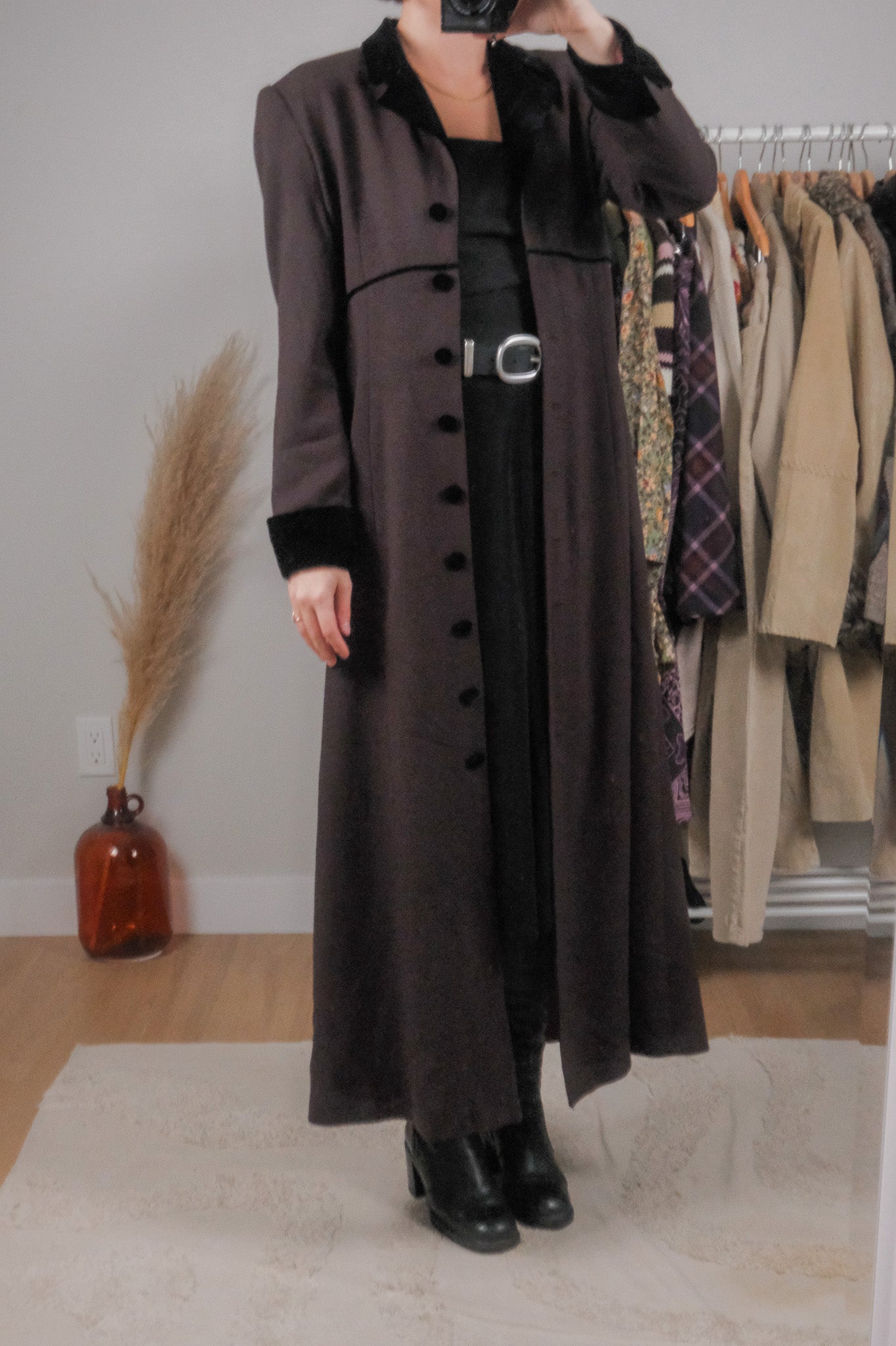 Made in USA x Vintage x Wool & Velvet Trim Long Jacket (4-8)