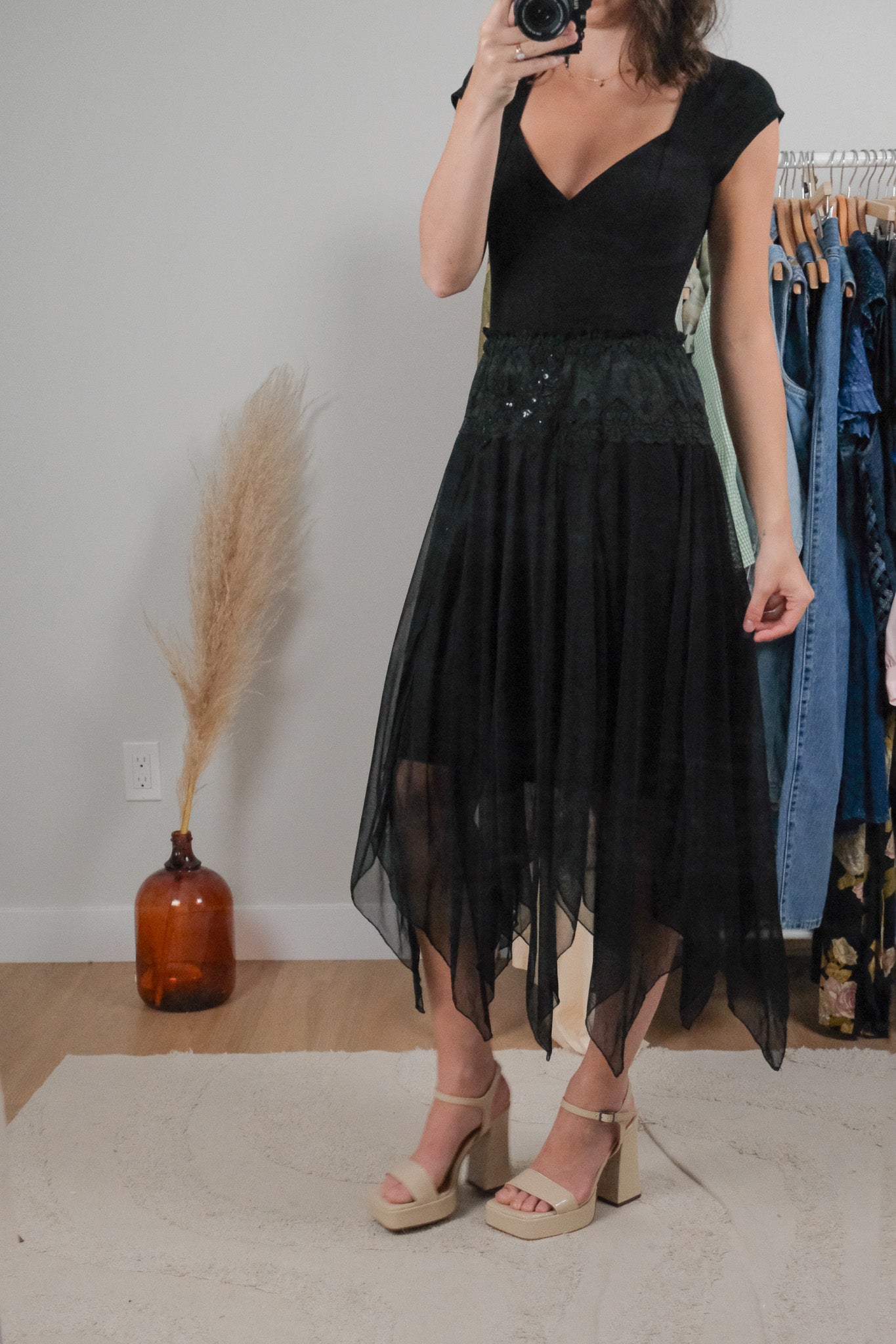 Vintage x Mesh Beaded/Sequin Midi Skirt (4/6)