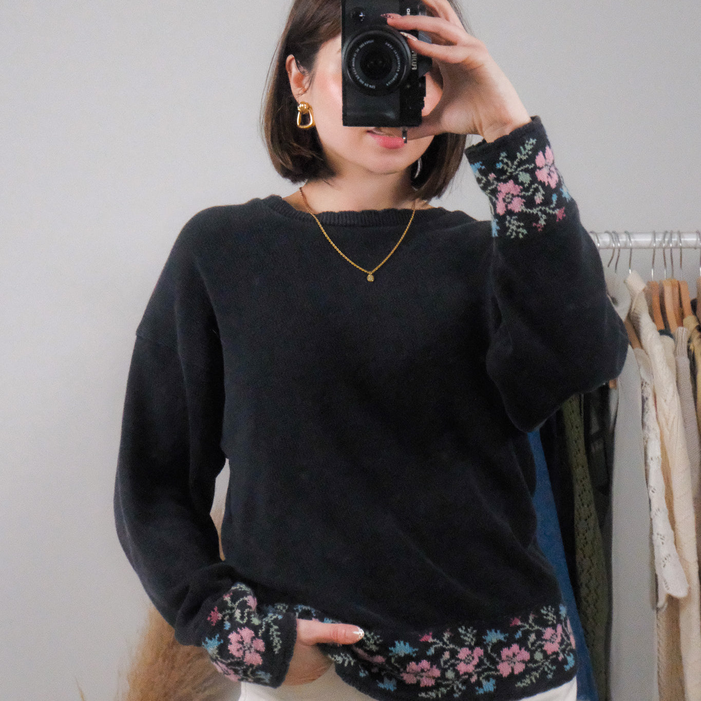 Made in Canada x Vintage x Cotton Floral Knit (S/M)