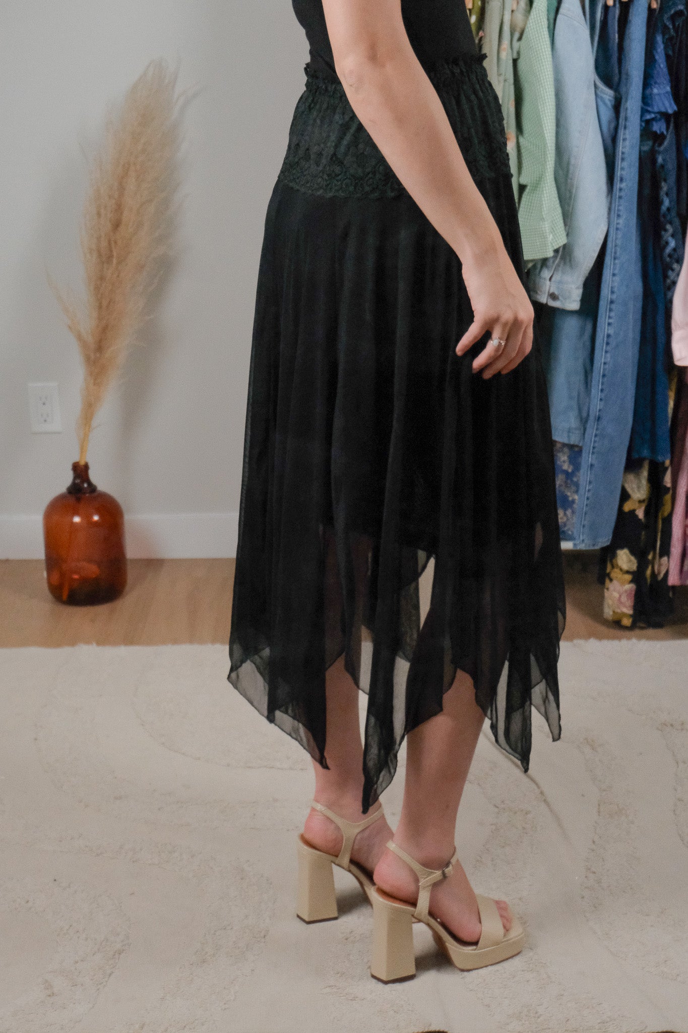 Vintage x Mesh Beaded/Sequin Midi Skirt (4/6)