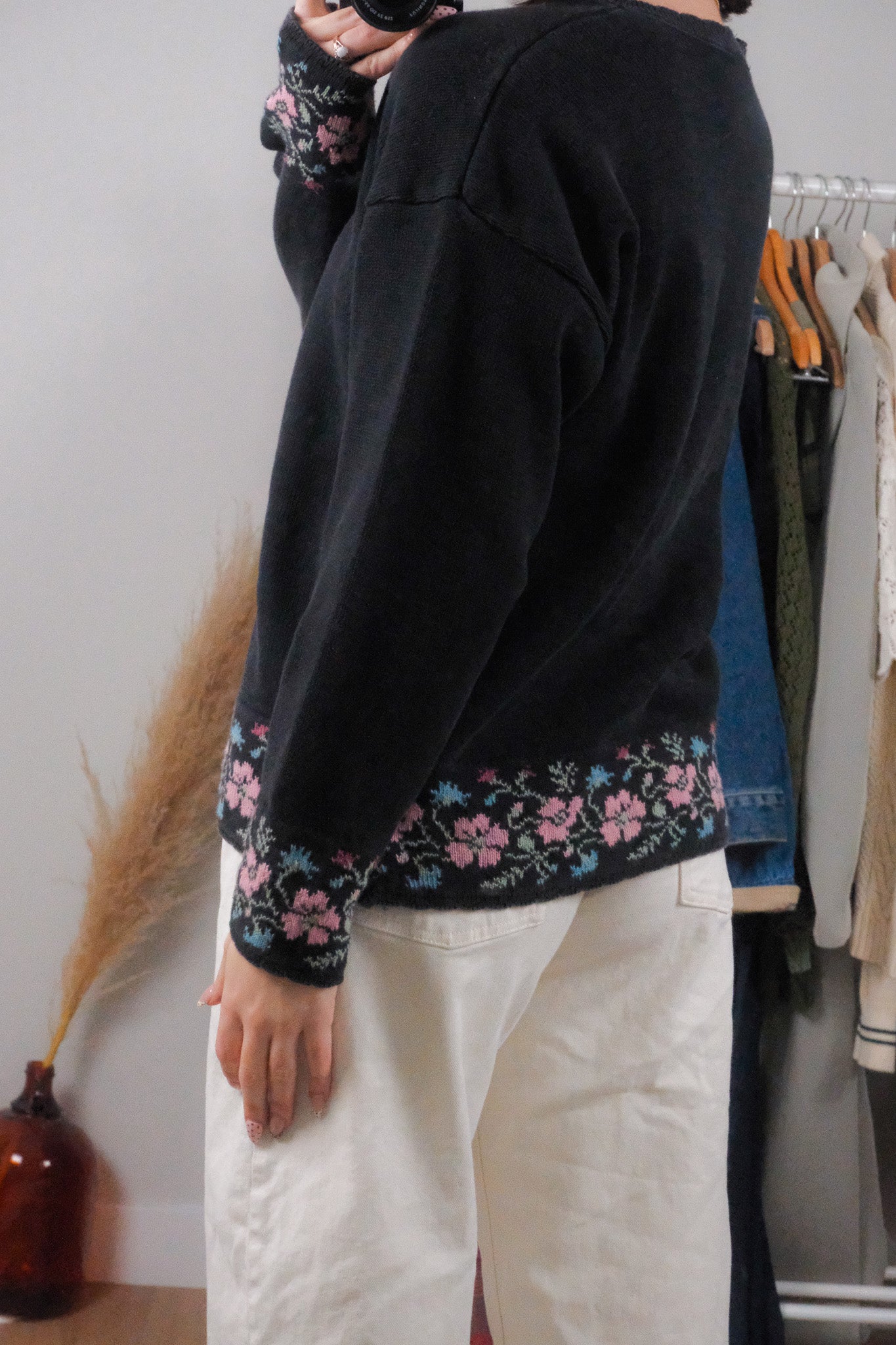 Made in Canada x Vintage x Cotton Floral Knit (S/M)