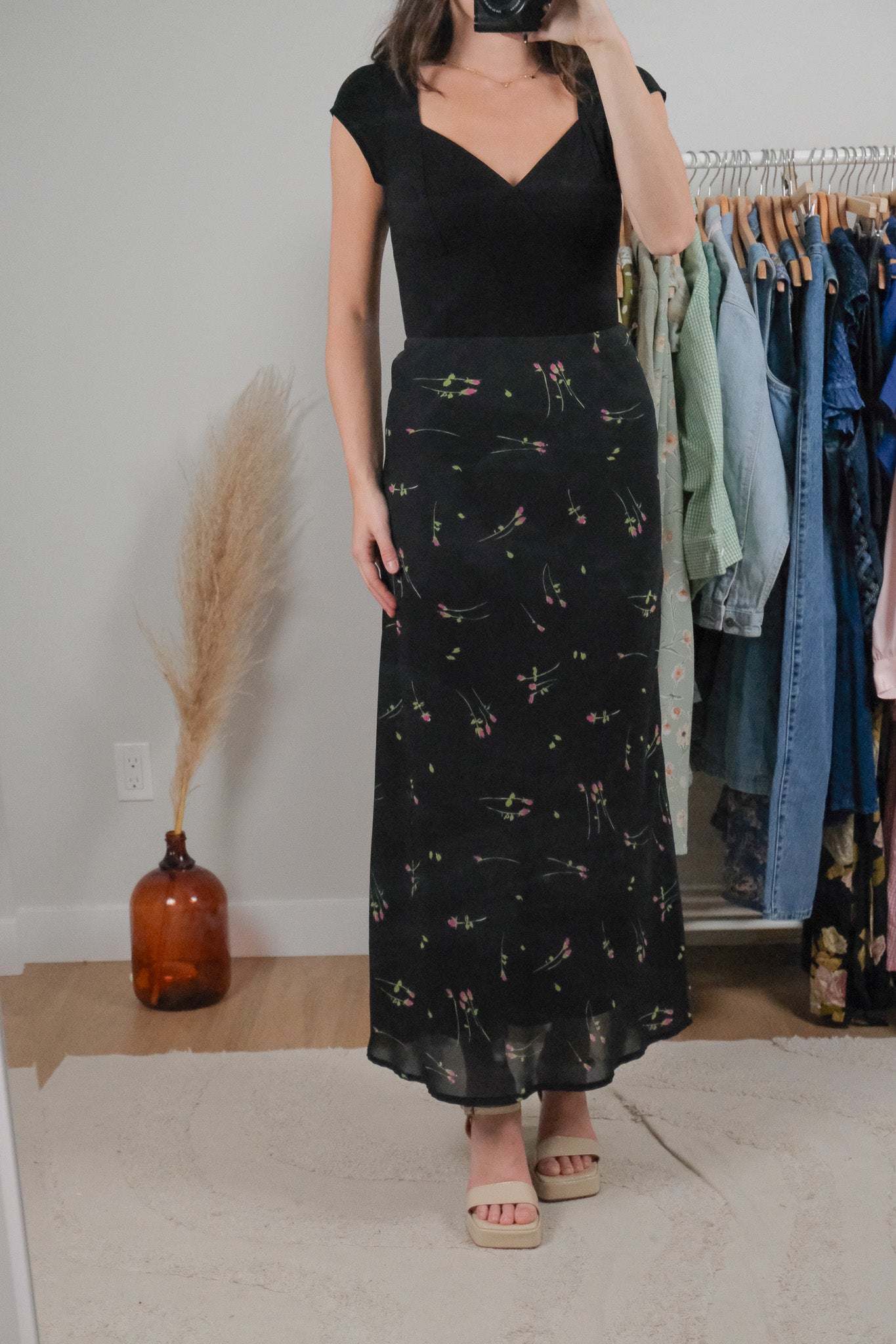 Made in Canada x Vintage x Floral Maxi Skirt (10)