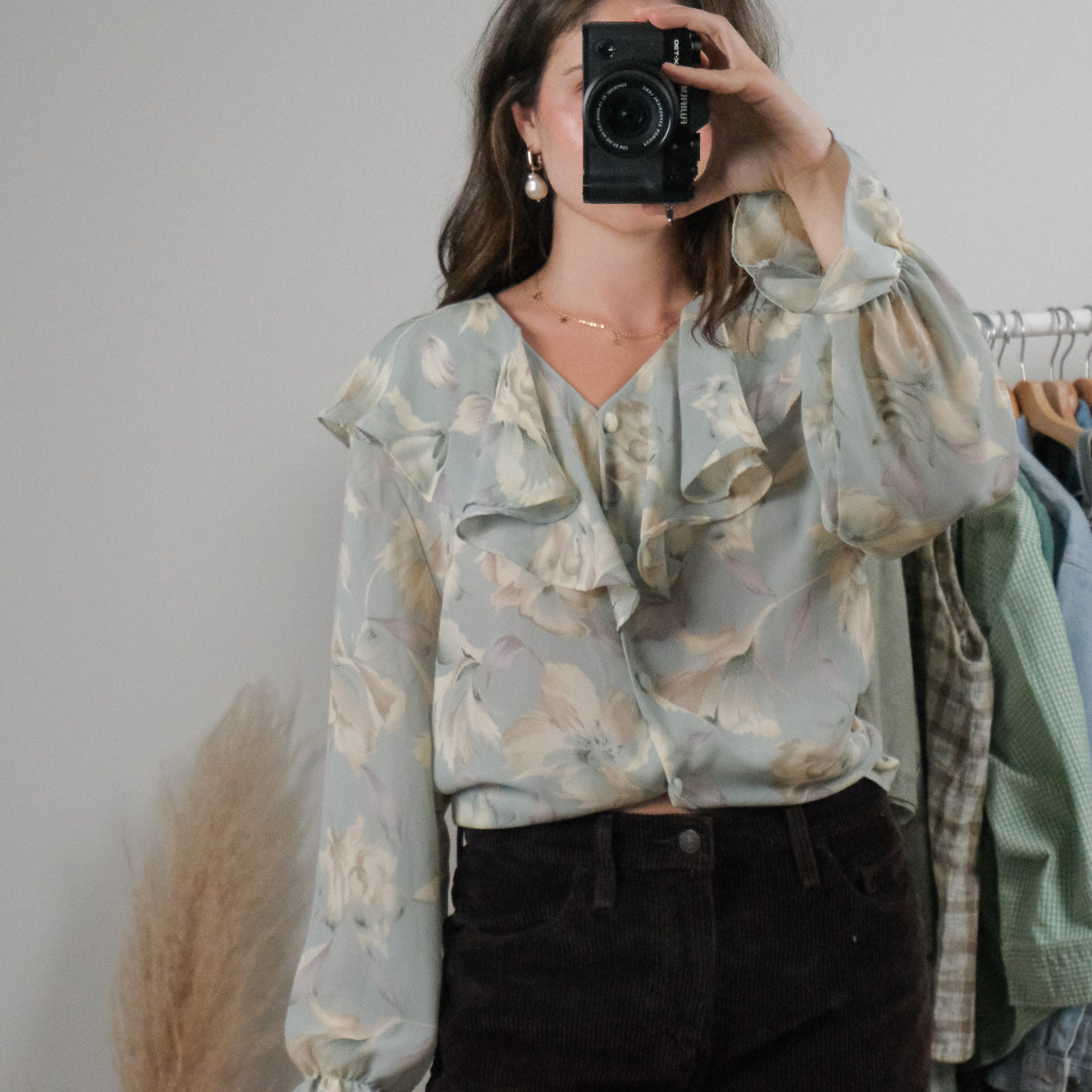 Made in Canada x Vintage x Floral Collared Blouse (6)