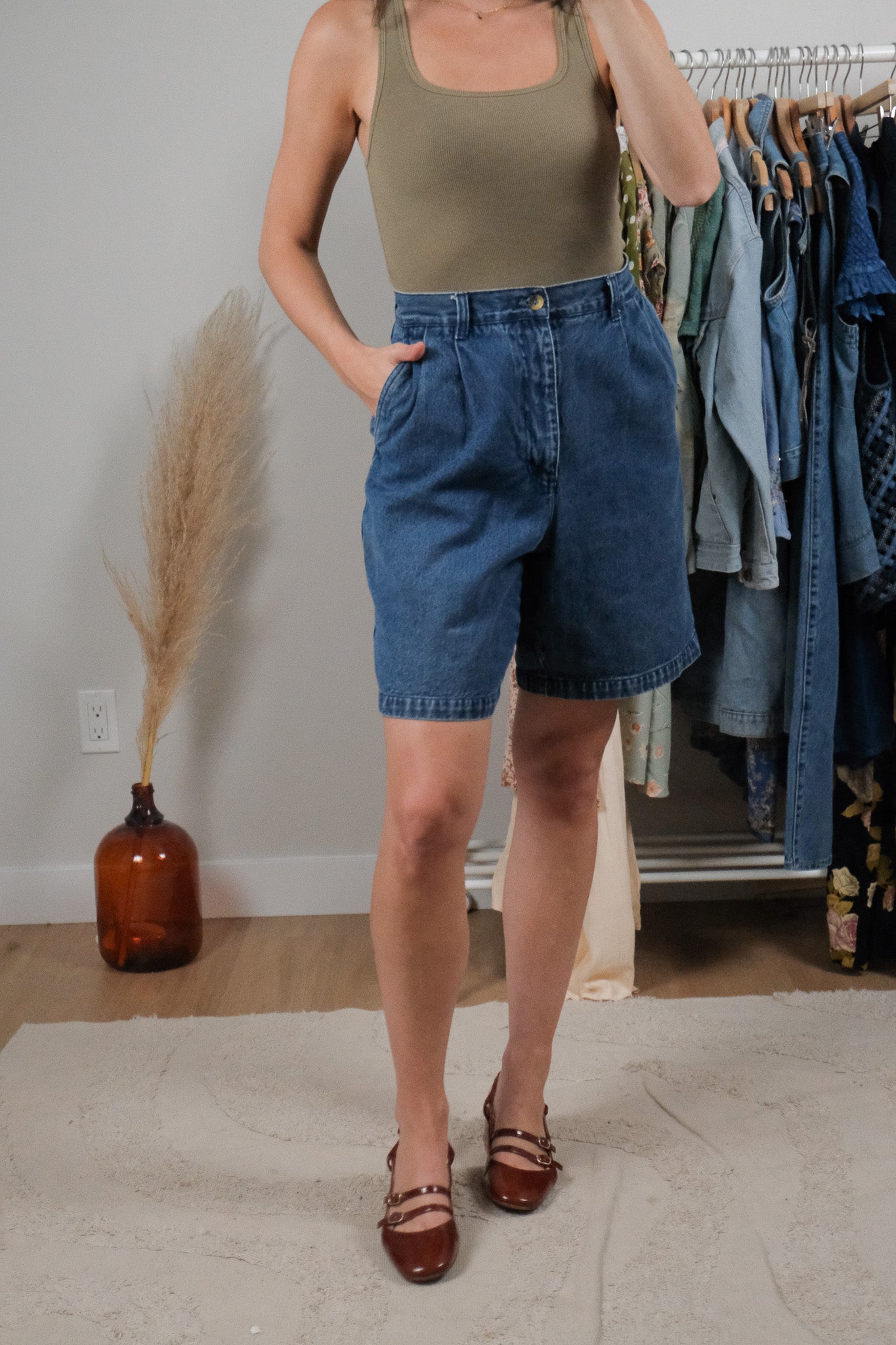 Vintage x Pleated Shorts (32)