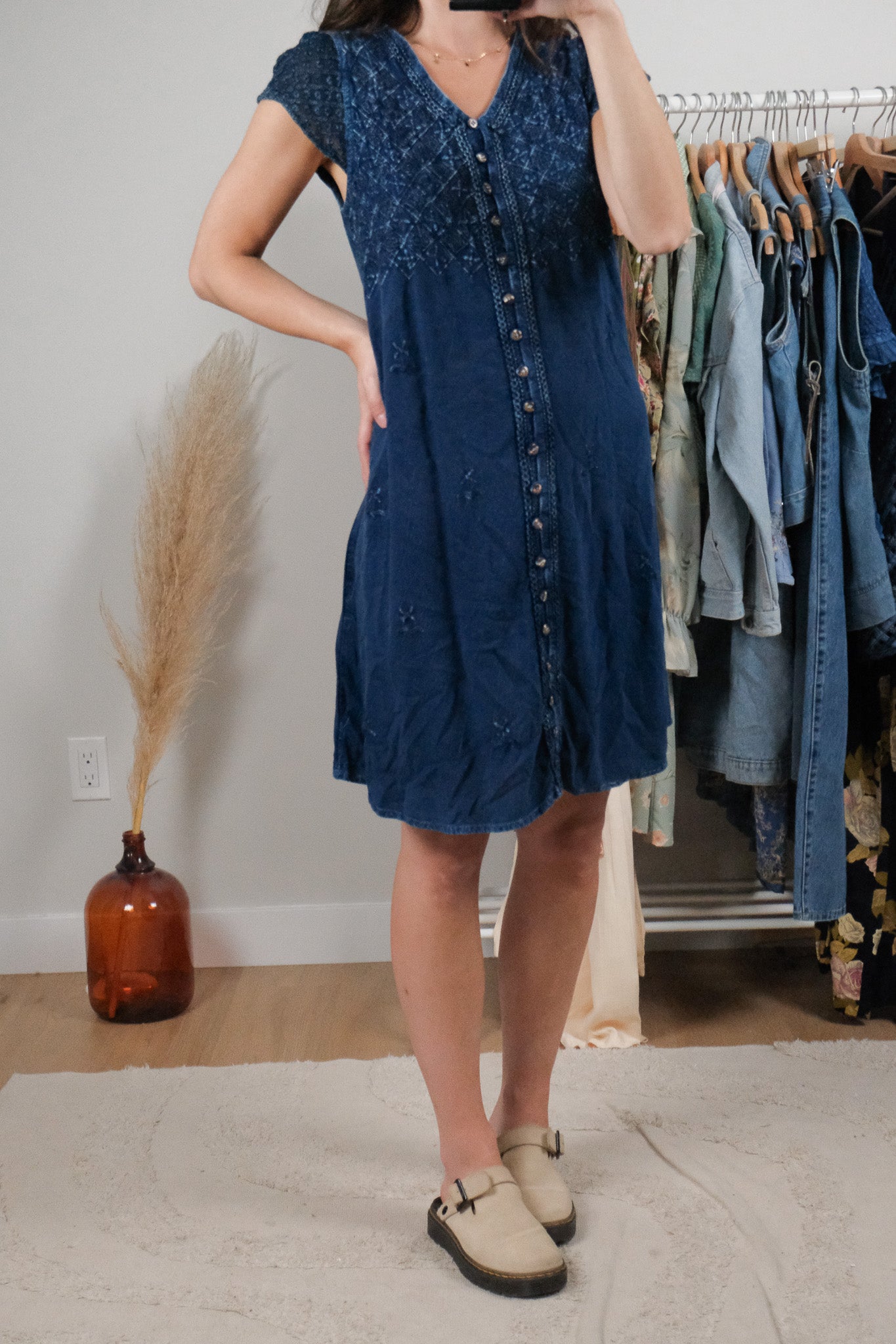 Vintage x Embroidered Midi Dress (M)