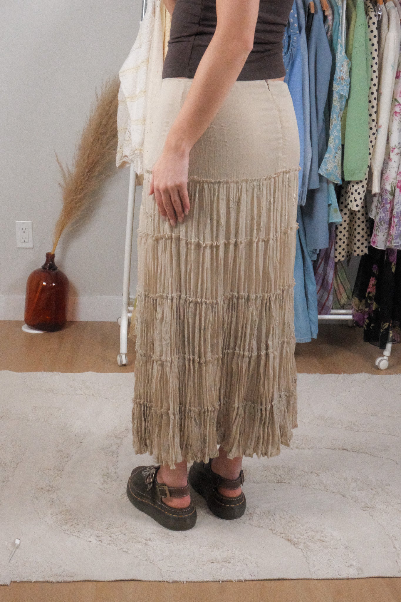 Vintage x Embroidered Tiered Crinkle Effect Maxi Skirt (4/6)