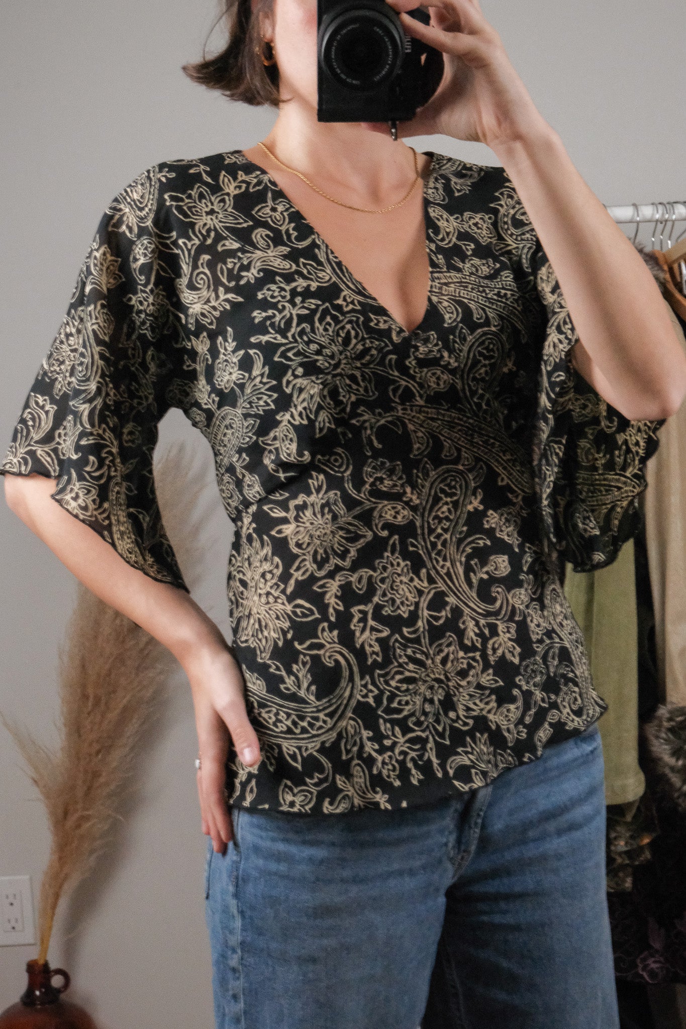 Made in Canada x Vintage x Patterned Tie Blouse (6)