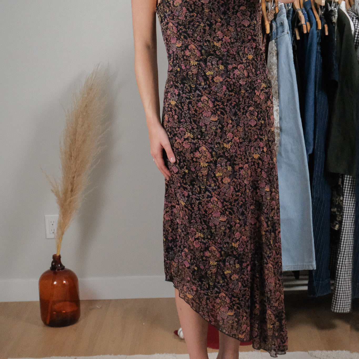 Vintage x Floral Maxi Dress (10)