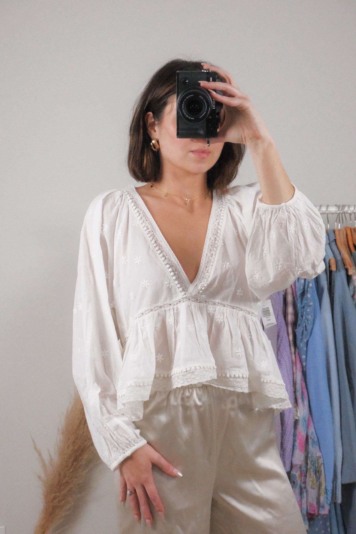 NWT x Aritzia x Cotton Embroidered/Lace Peplum Blouse (M)