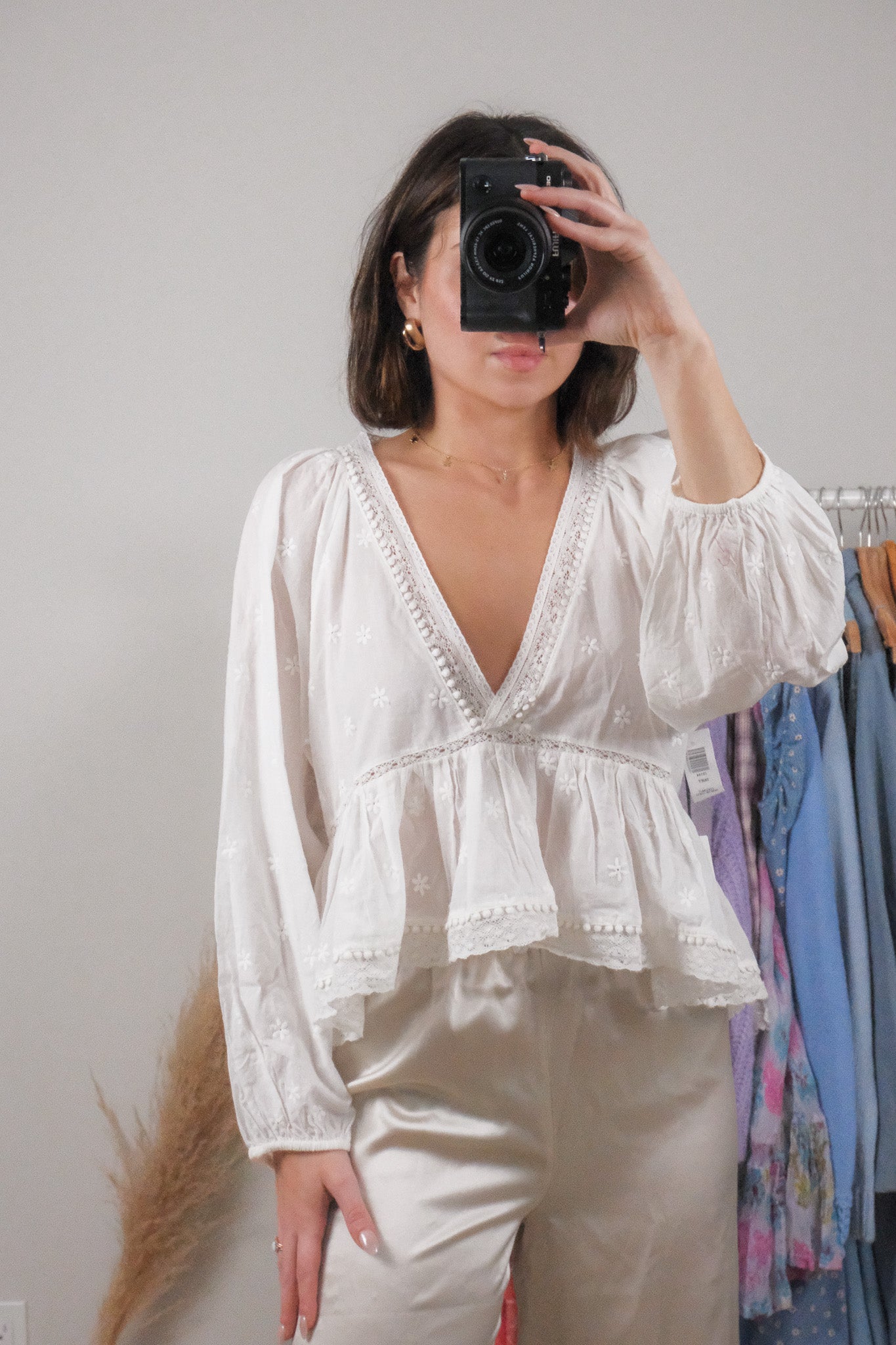 NWT x Aritzia x Cotton Embroidered/Lace Peplum Blouse (M)