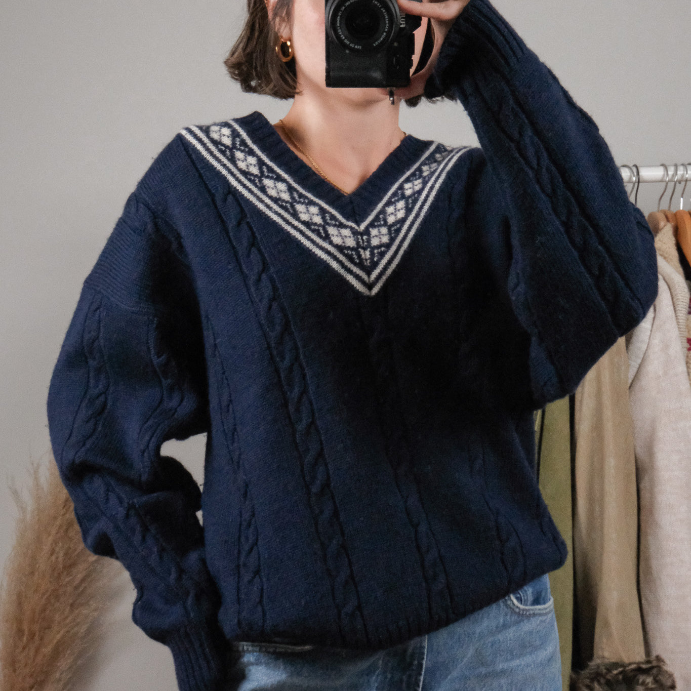 Vintage x Wool V-Neck Patterned/Textured Knit (L/XL)