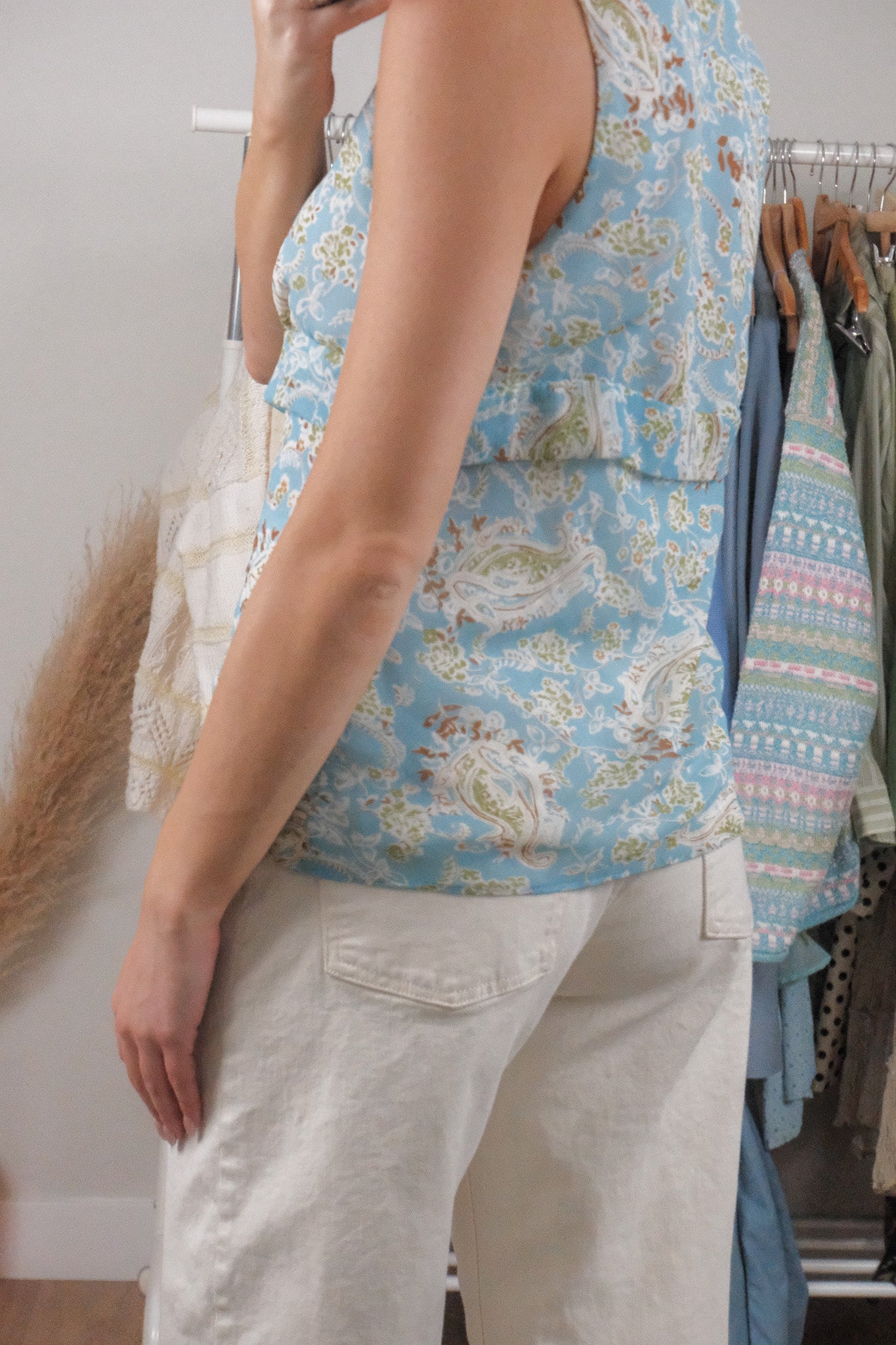 Vintage x Floral Tank (M)